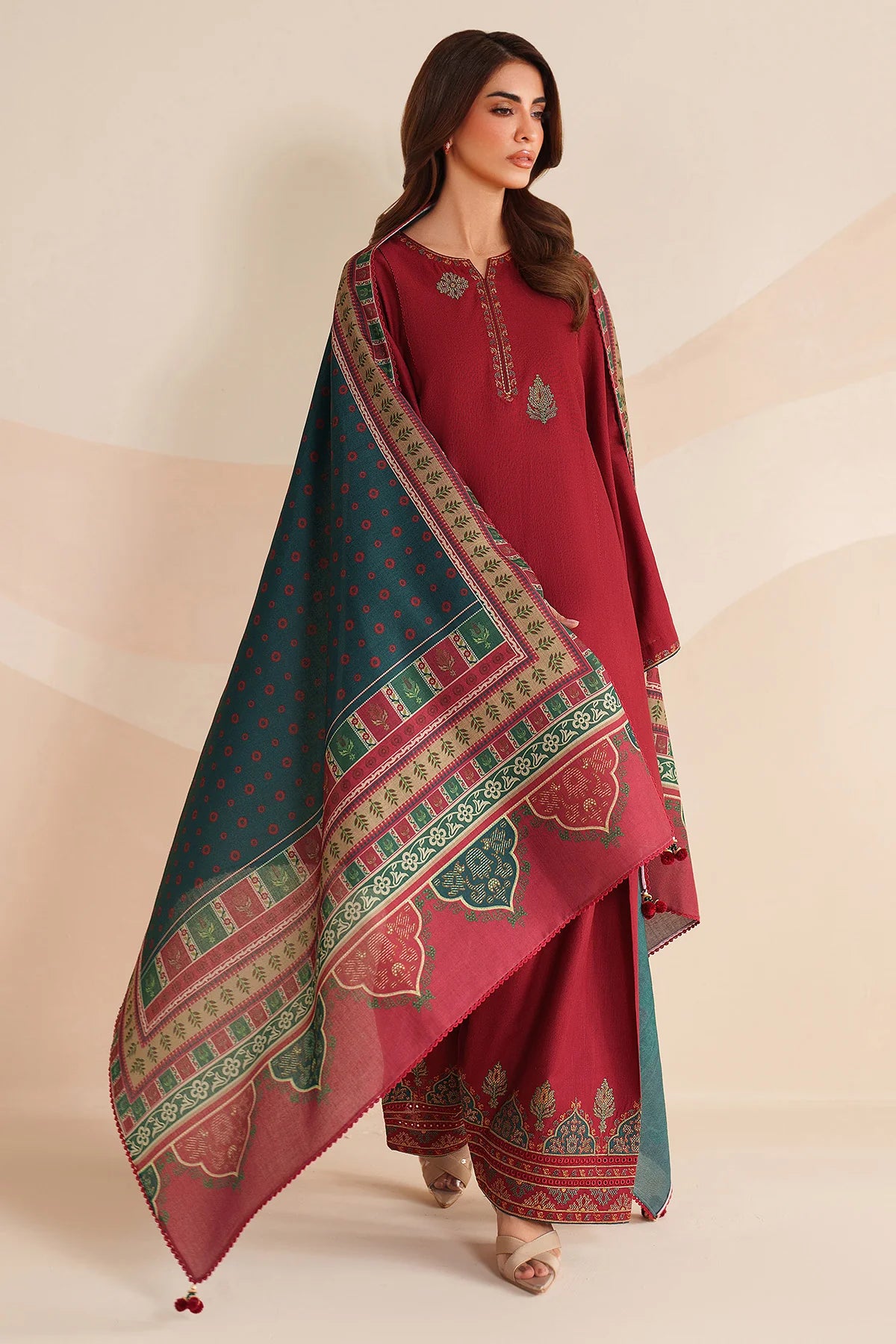 JZ-UW-D0240-0 | EMBROIDERED KHADDAR | Jazmin