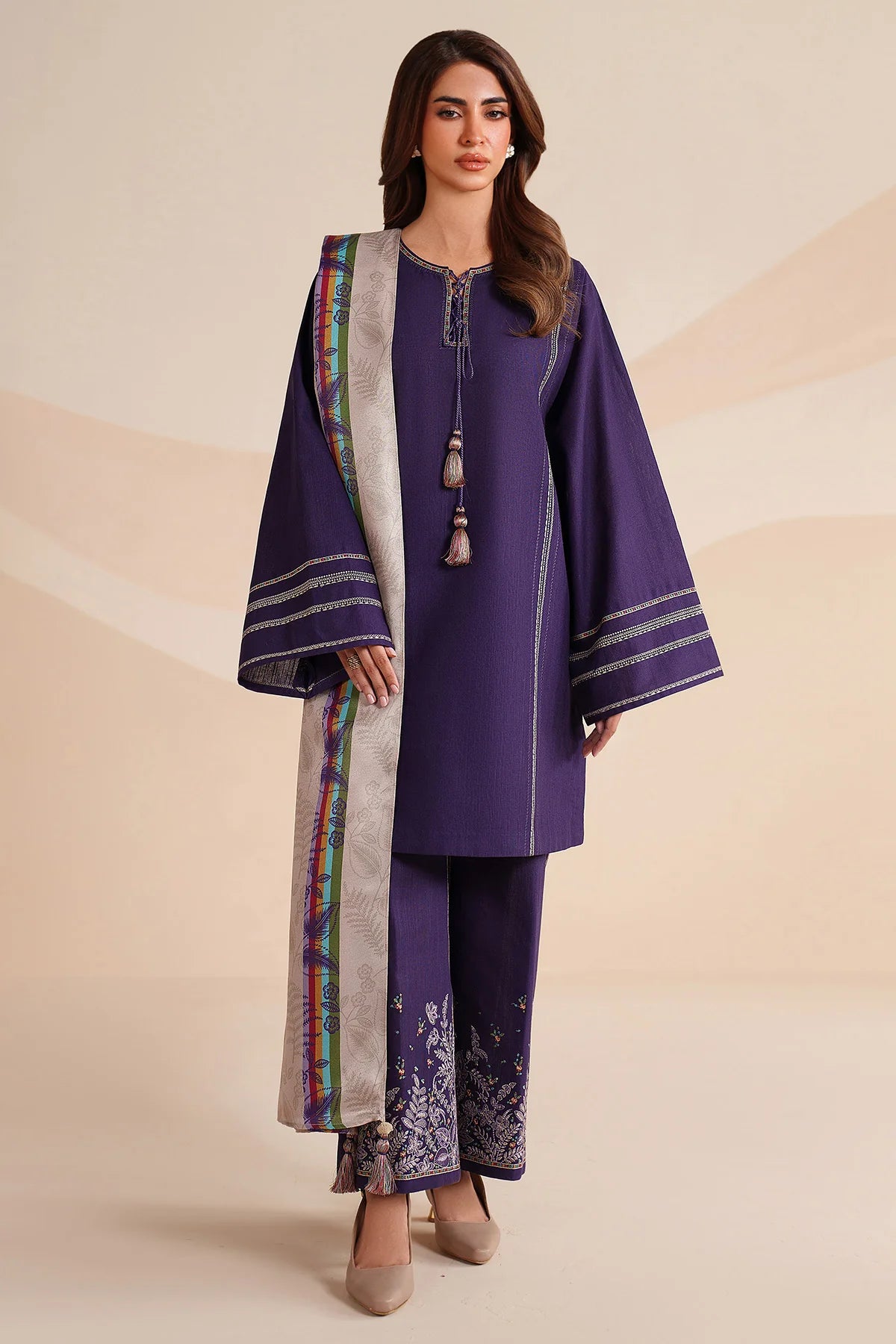 JZ-UW-D0228-0 | EMBROIDERED KHADDAR | Jazmin