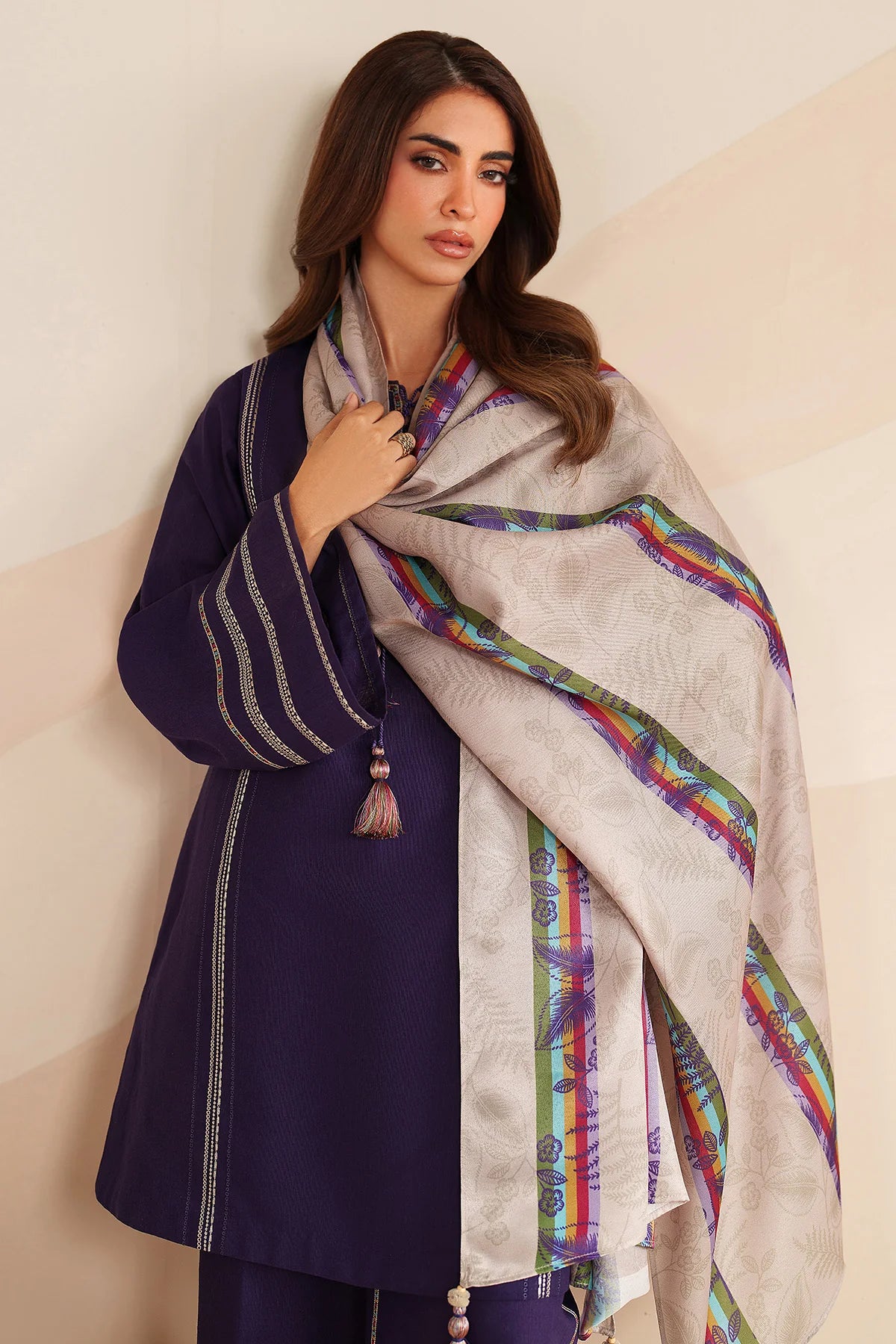 JZ-UW-D0228-0 | EMBROIDERED KHADDAR | Jazmin