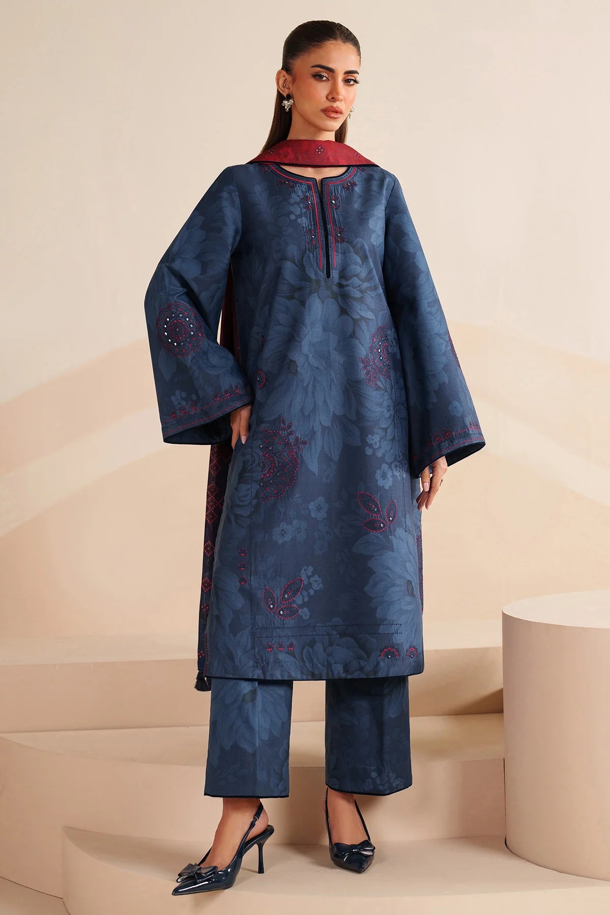 JZ-UW-D0234-0 | EMBROIDERED PREMIUM VISCOSE | Jazmin