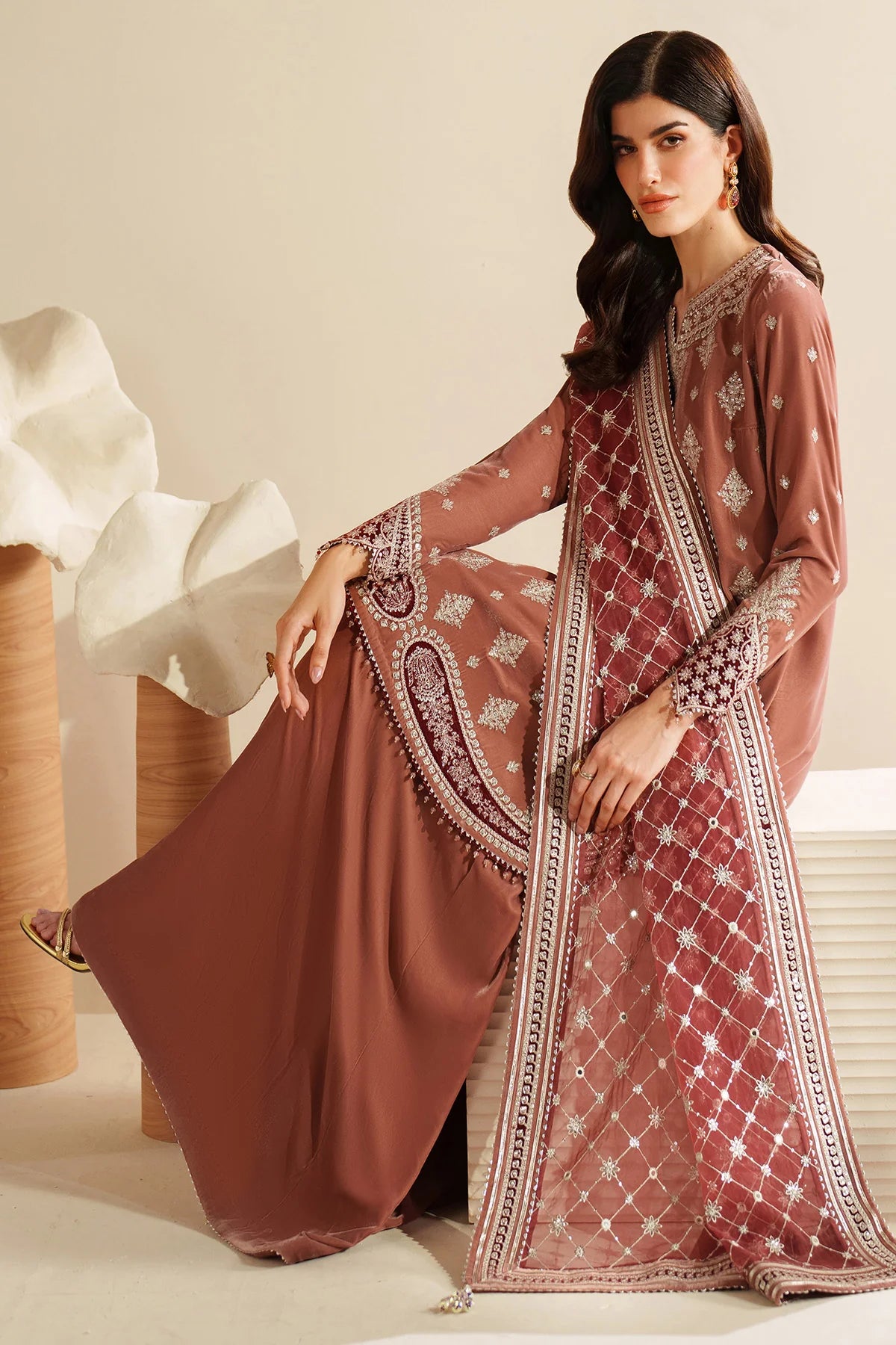 JZ-VVF-D3-0 | EMBROIDERED VELVET FORMAL | Jazmin