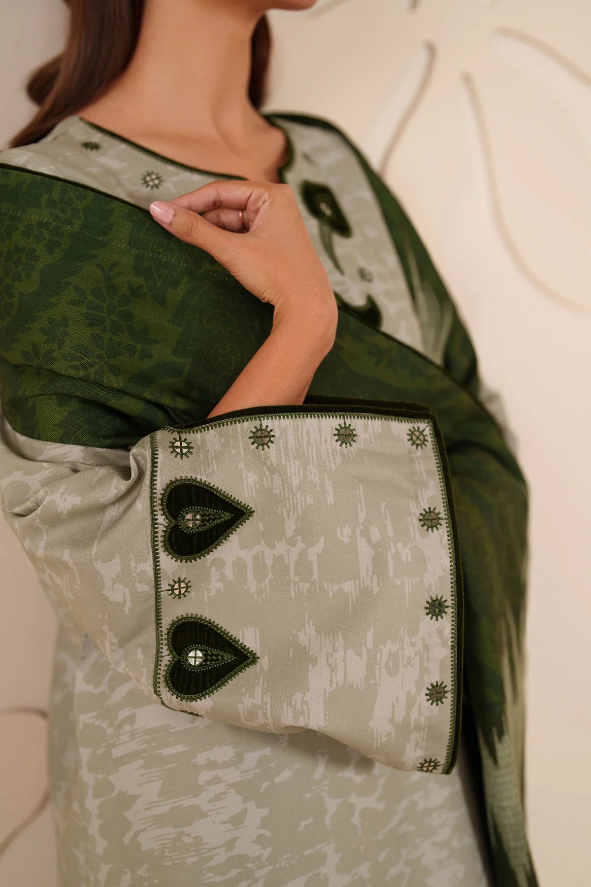 JZ-UW-D0233-0 | EMBROIDERED PREMIUM VISCOSE | Jazmin