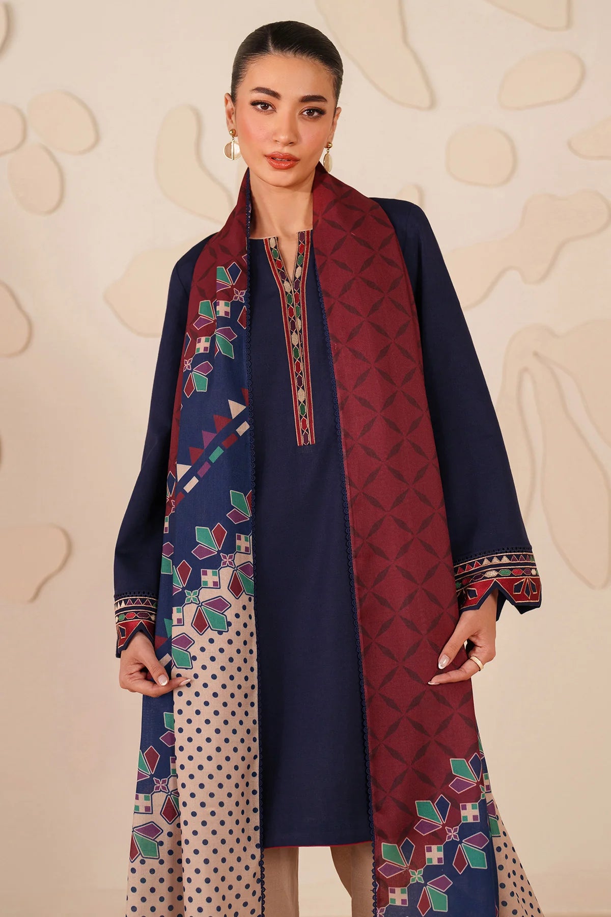 JZ-UW-D0219-0 | EMBROIDERED KHADDAR | Jazmin