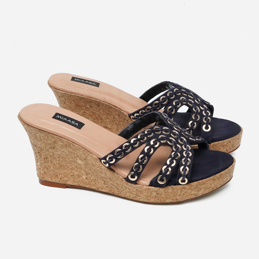 Zee Eyelet Black | Miaasa | Footwear