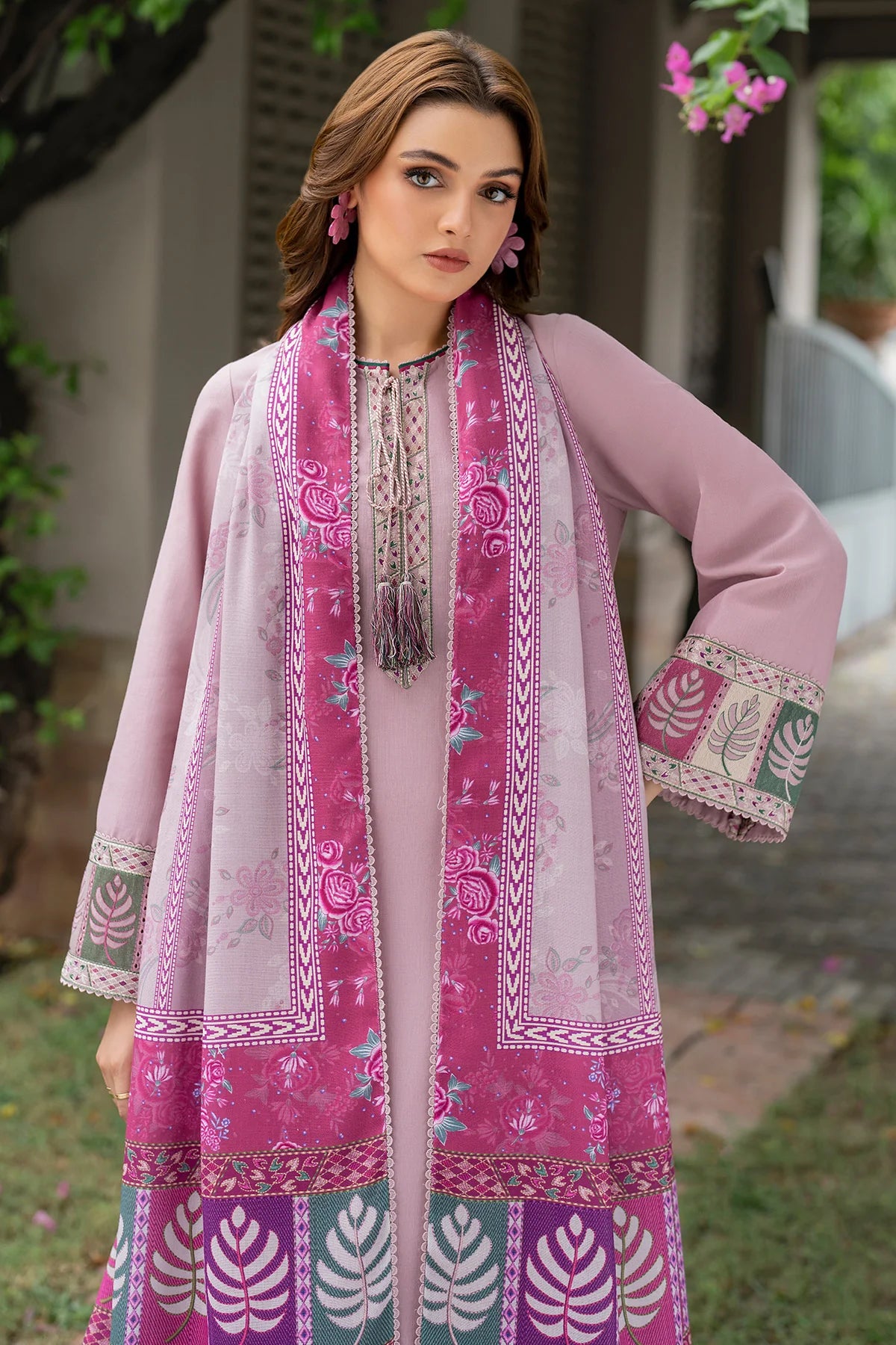JZ-UW-D0055-0 | EMBROIDERED KHADDAR | Jazmin