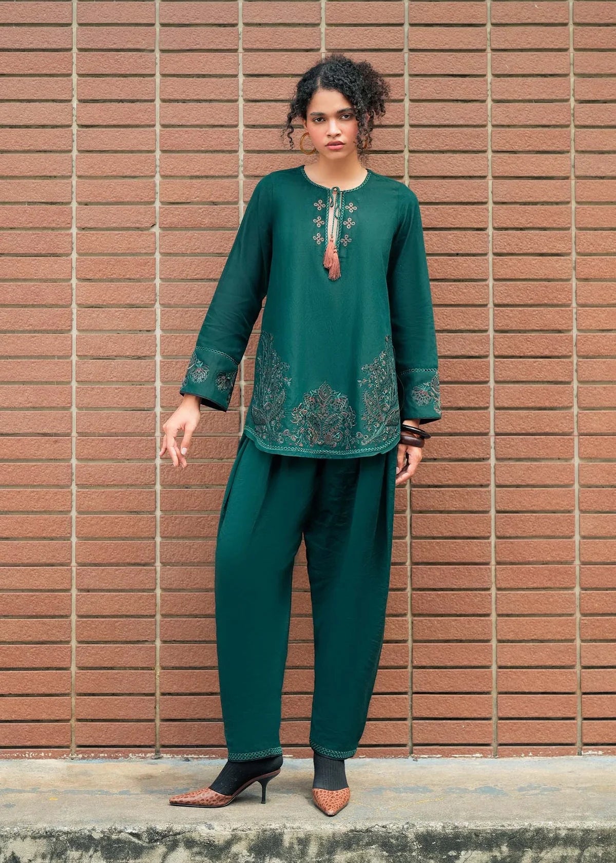 B02-03 | WINTER CLASSICS' 25 | LAJ BY LAJWANTI