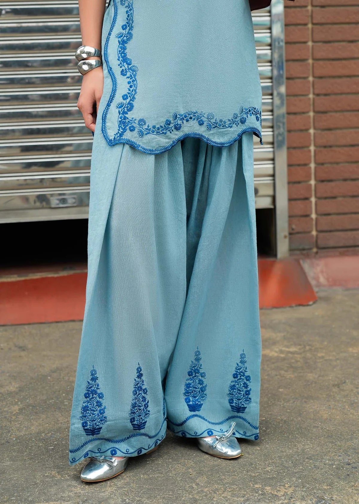 B02-09 | WINTER CLASSICS' 25 | LAJ BY LAJWANTI