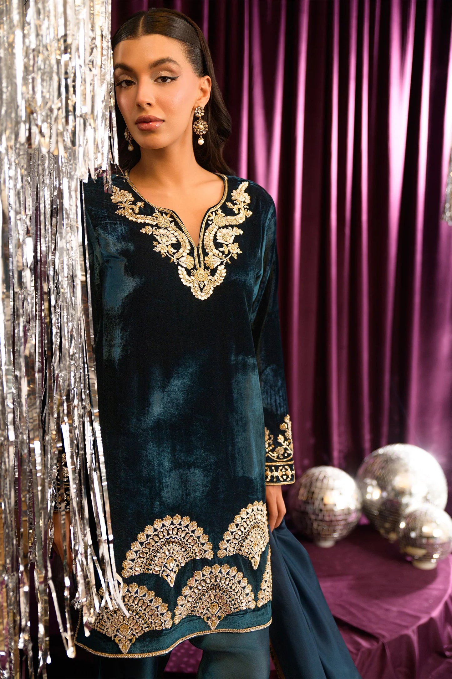Blue Bird | Mara Velvet Luxe '25 | Flairs Studio