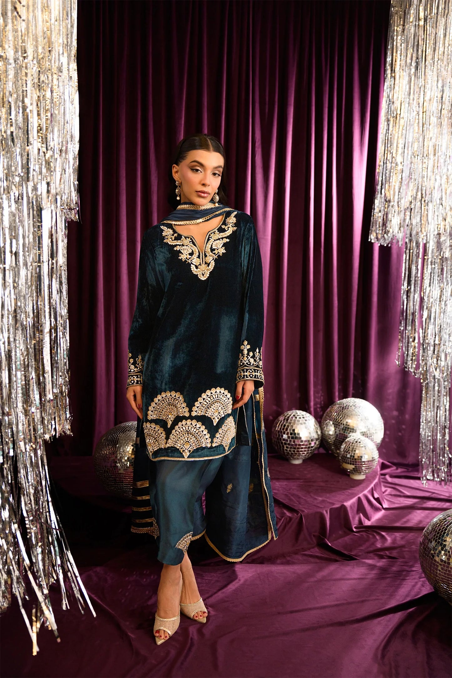 Blue Bird | Mara Velvet Luxe '25 | Flairs Studio