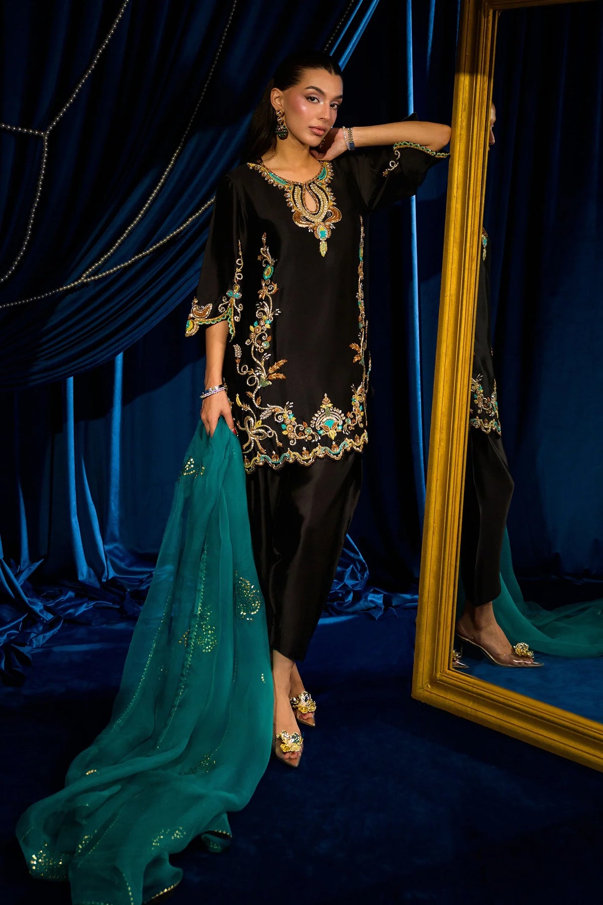 Bella Black |  Ayra Festive Formals '26 | Flairs Studio