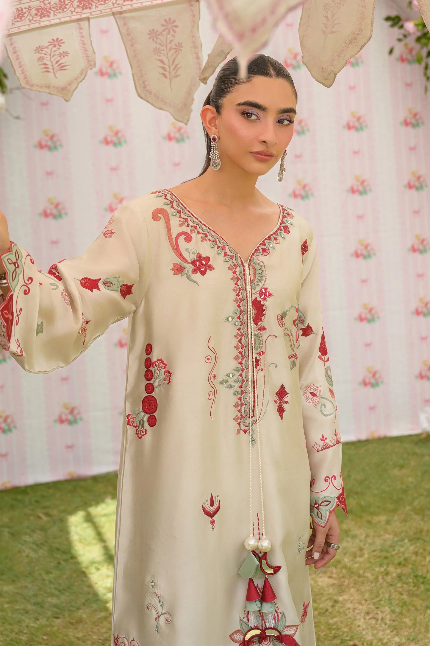 Vanilla Rose |  Siara Eid Luxe '26 | Flairs Studio