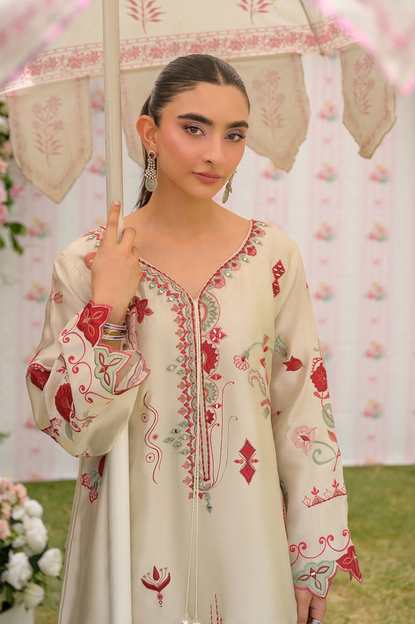Vanilla Rose |  Siara Eid Luxe '26 | Flairs Studio