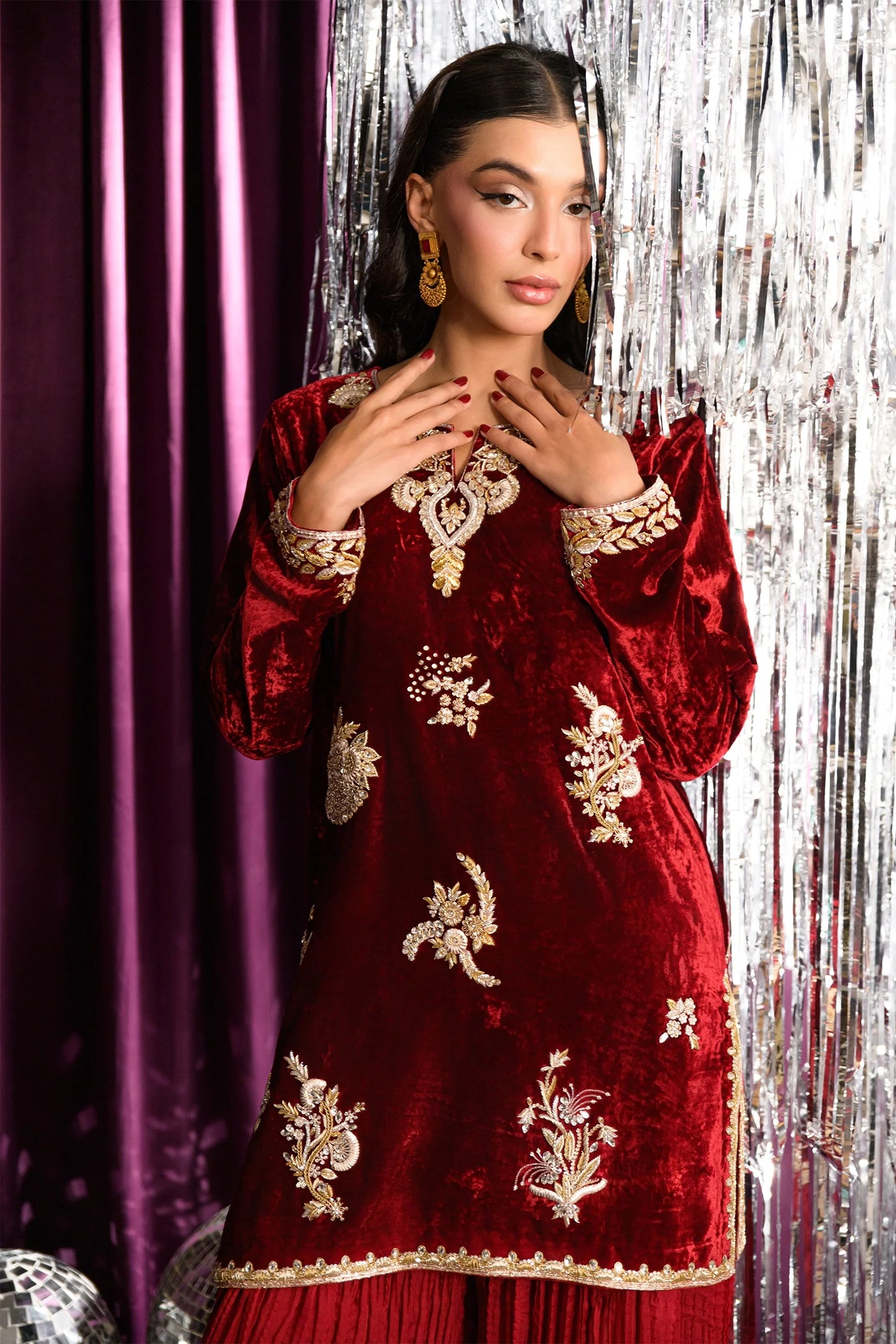 Cranberry | Mara Velvet Luxe '25 | Flairs Studio