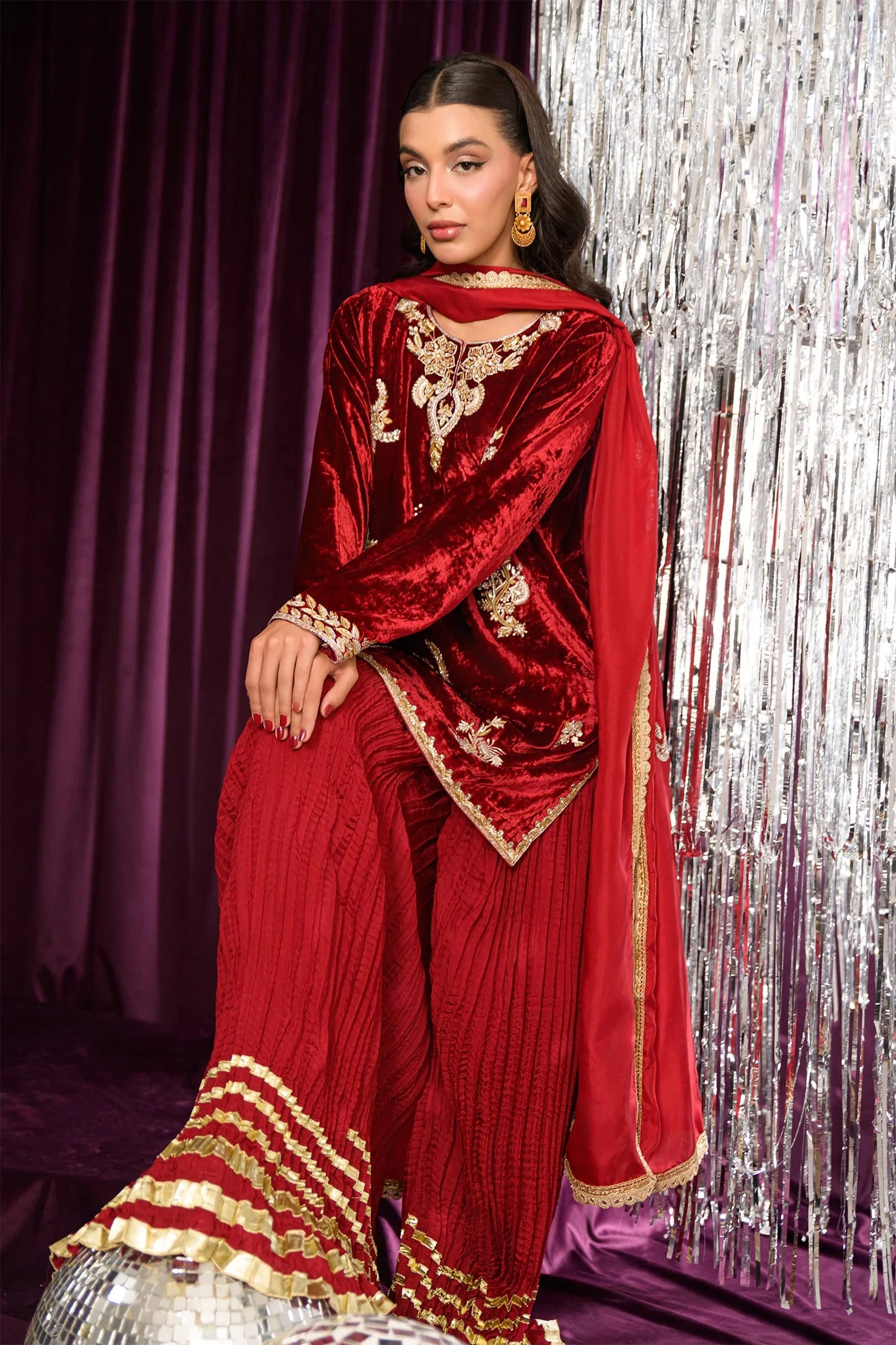 Cranberry | Mara Velvet Luxe '25 | Flairs Studio