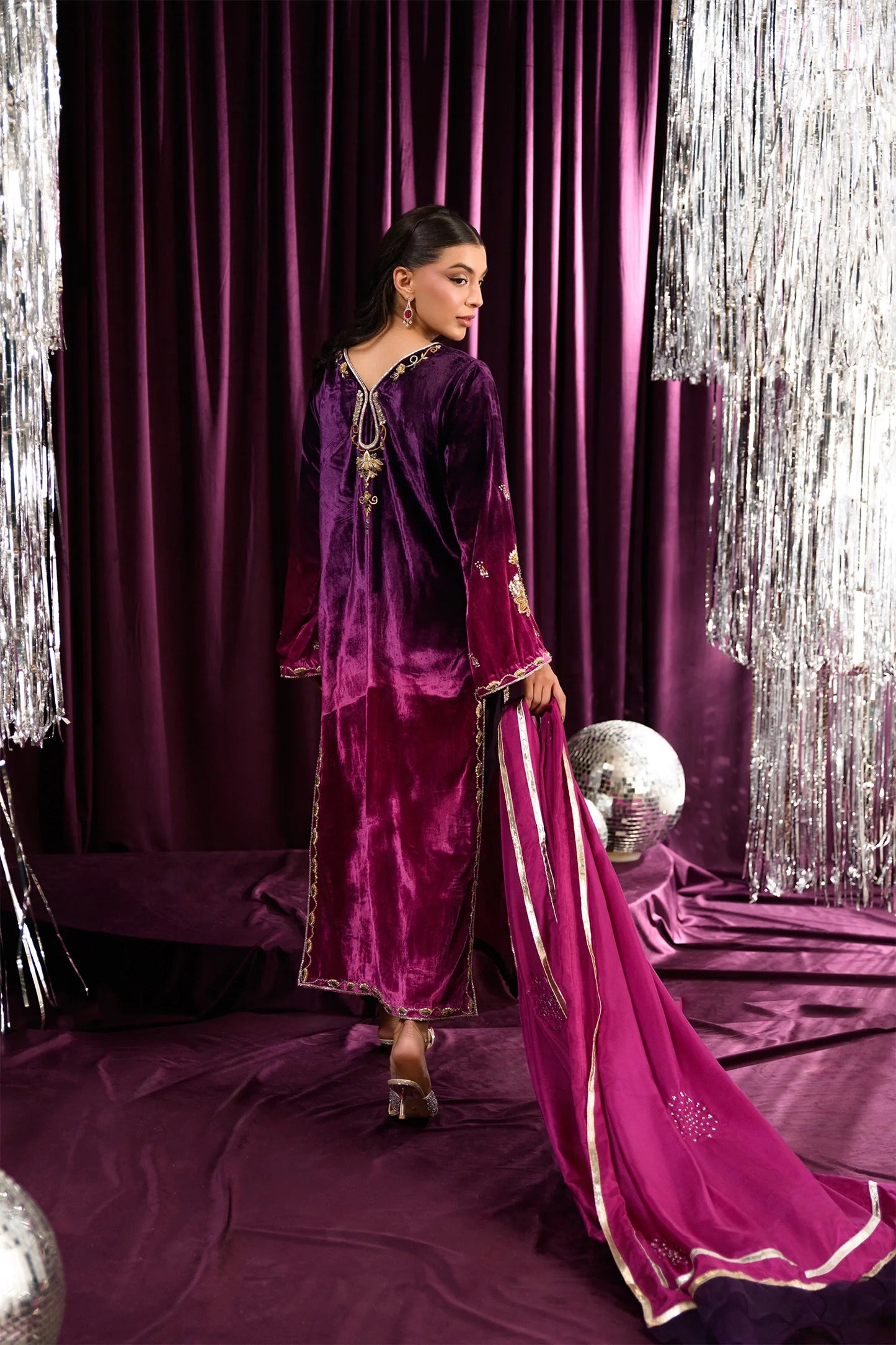 Berry | Mara Velvet Luxe '25 | Flairs Studio