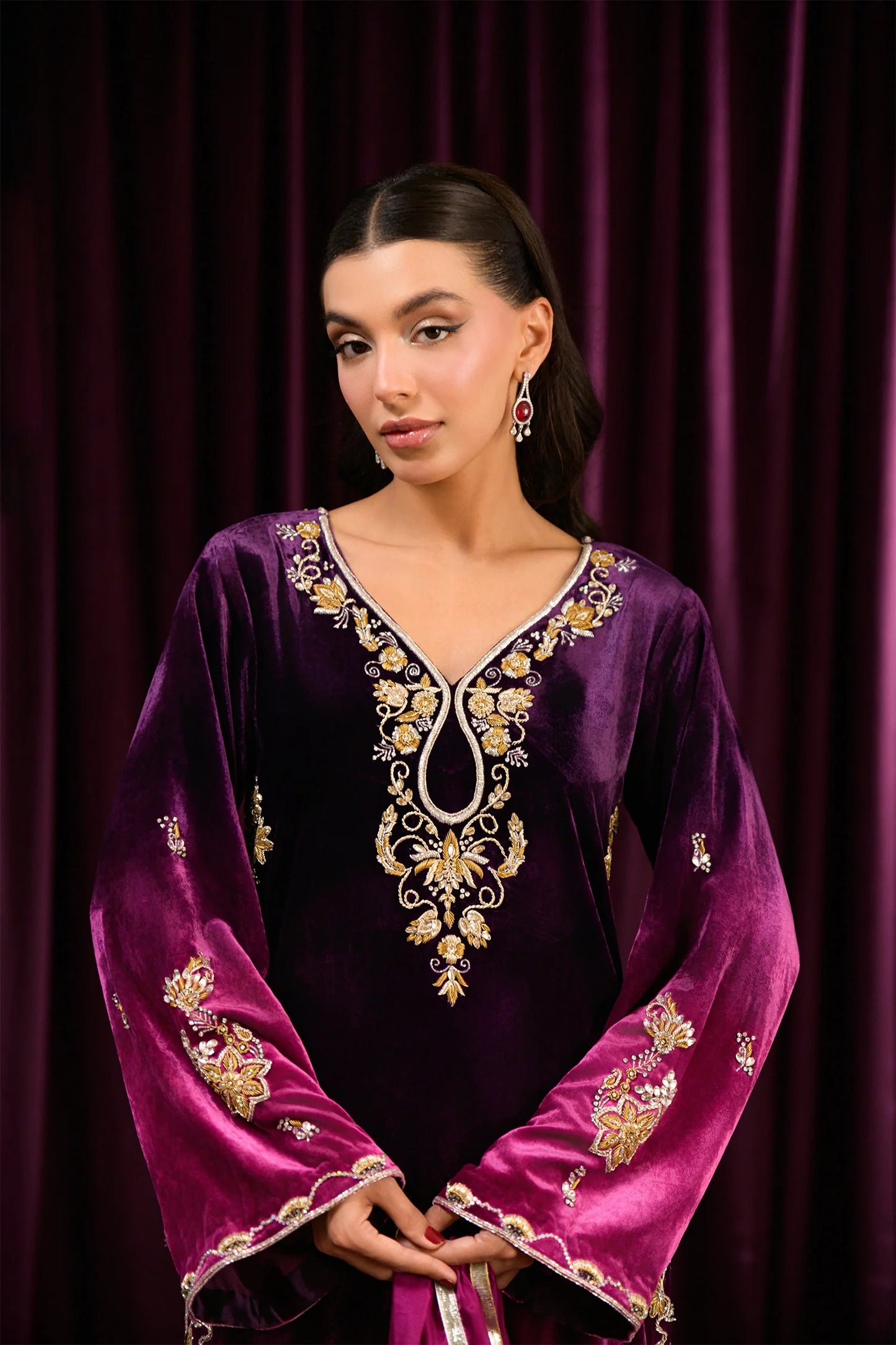 Berry | Mara Velvet Luxe '25 | Flairs Studio