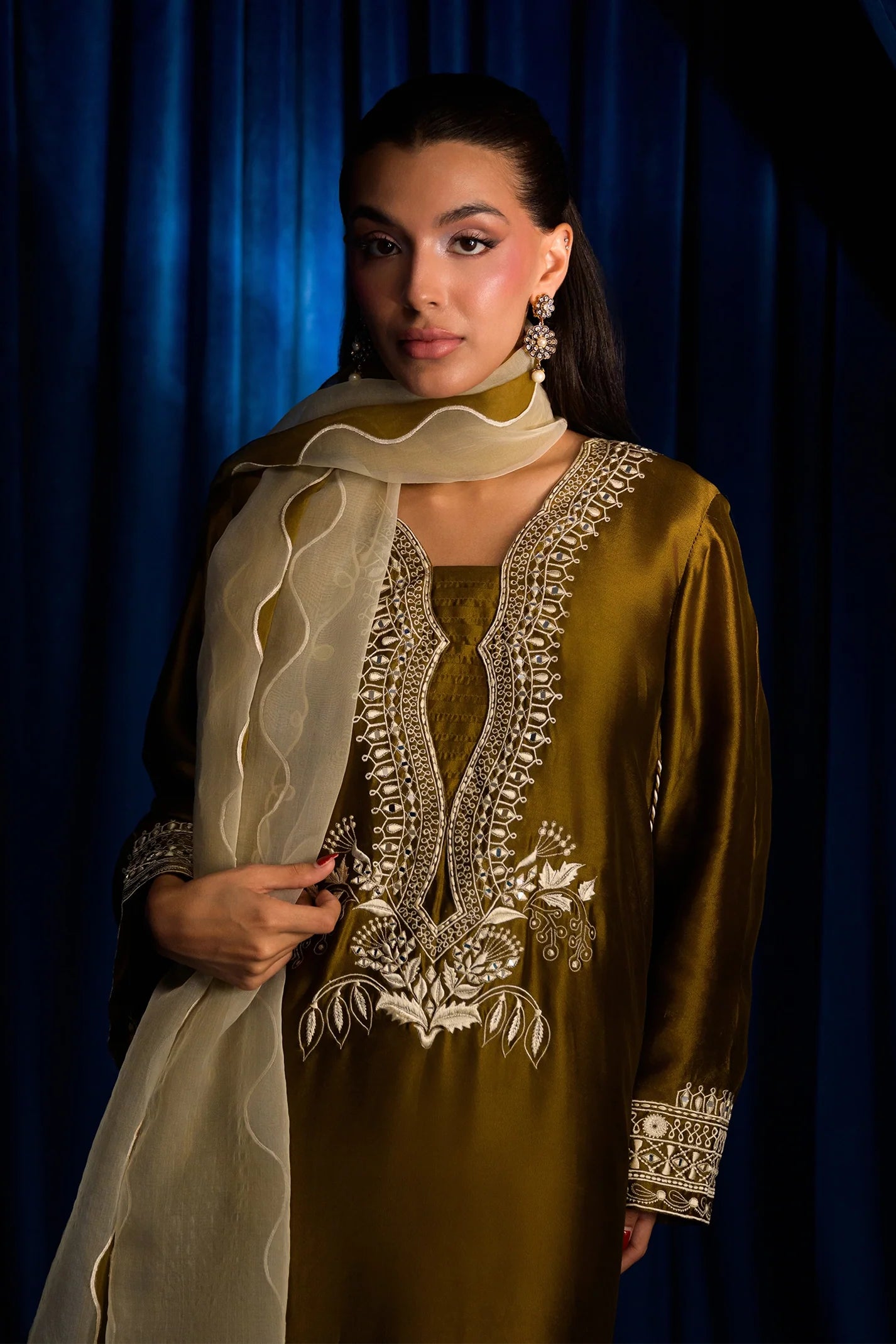 Cally Caramel |  Ayra Festive Formals '26 | Flairs Studio