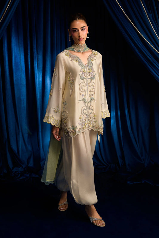 Cream Dream |  Ayra Festive Formals '26 | Flairs Studio