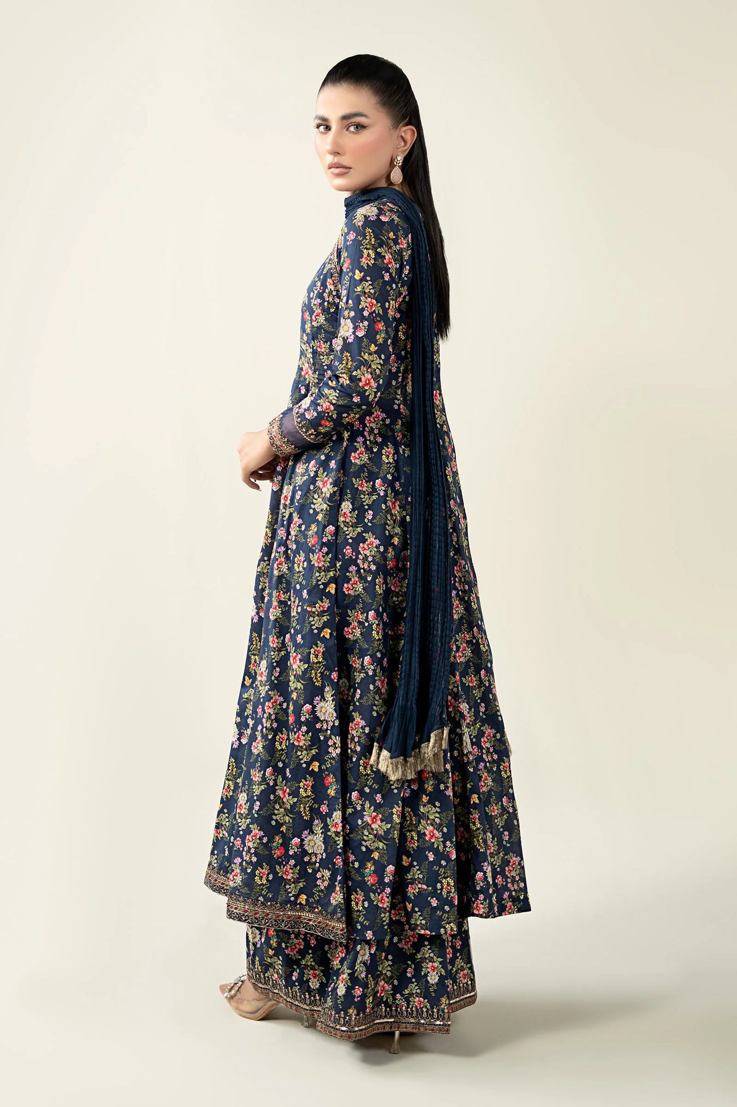 DW-EA24-81R1-Blue | Luxury Pret | MARIA.B