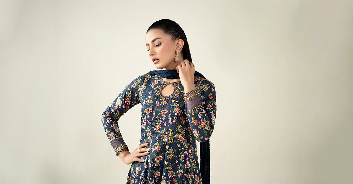 DW-EA24-81R1-Blue | Luxury Pret | MARIA.B