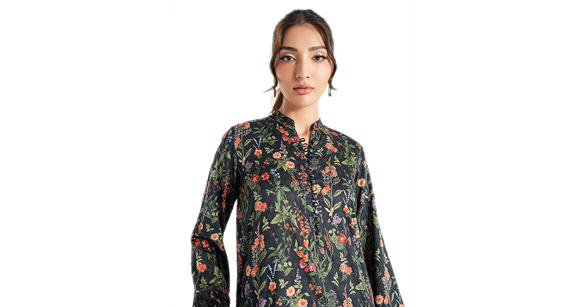 DW-EF23-71R1-Black | Luxury Pret | MARIA.B