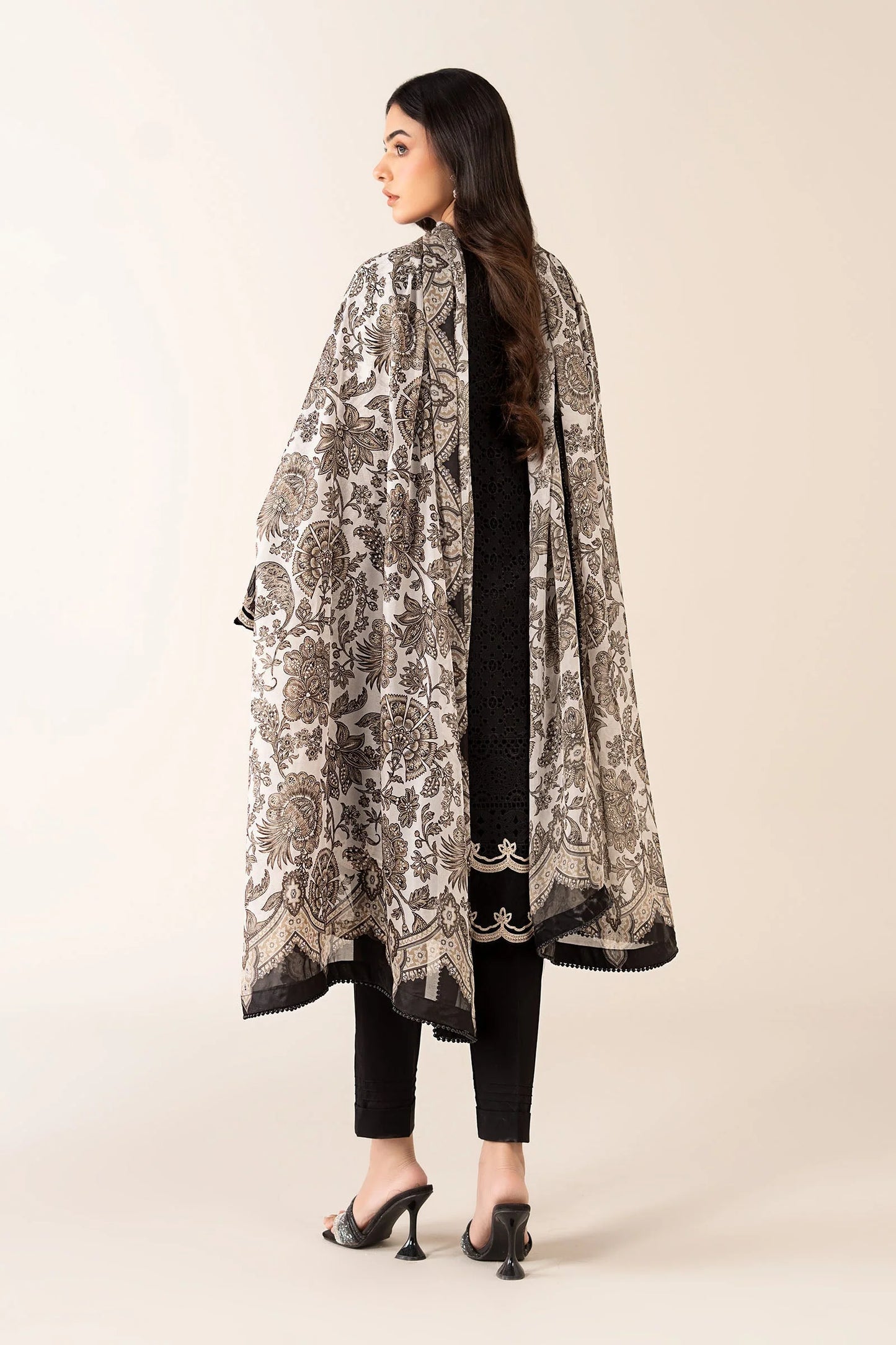 DW-MN24-10R1-Black | Luxury Pret | MARIA.B