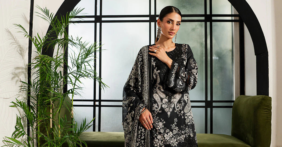 DW-MN26-02 | 3 Piece Embroidered Lawn Suit | MARIA.B