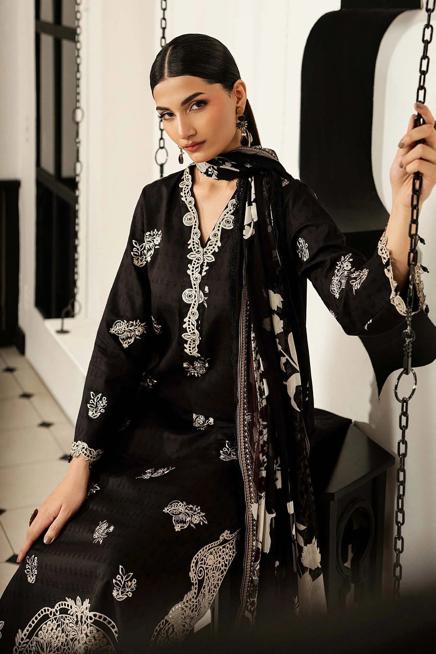 DW-MN26-11 | 3 Piece Embroidered Lawn Suit | MARIA.B
