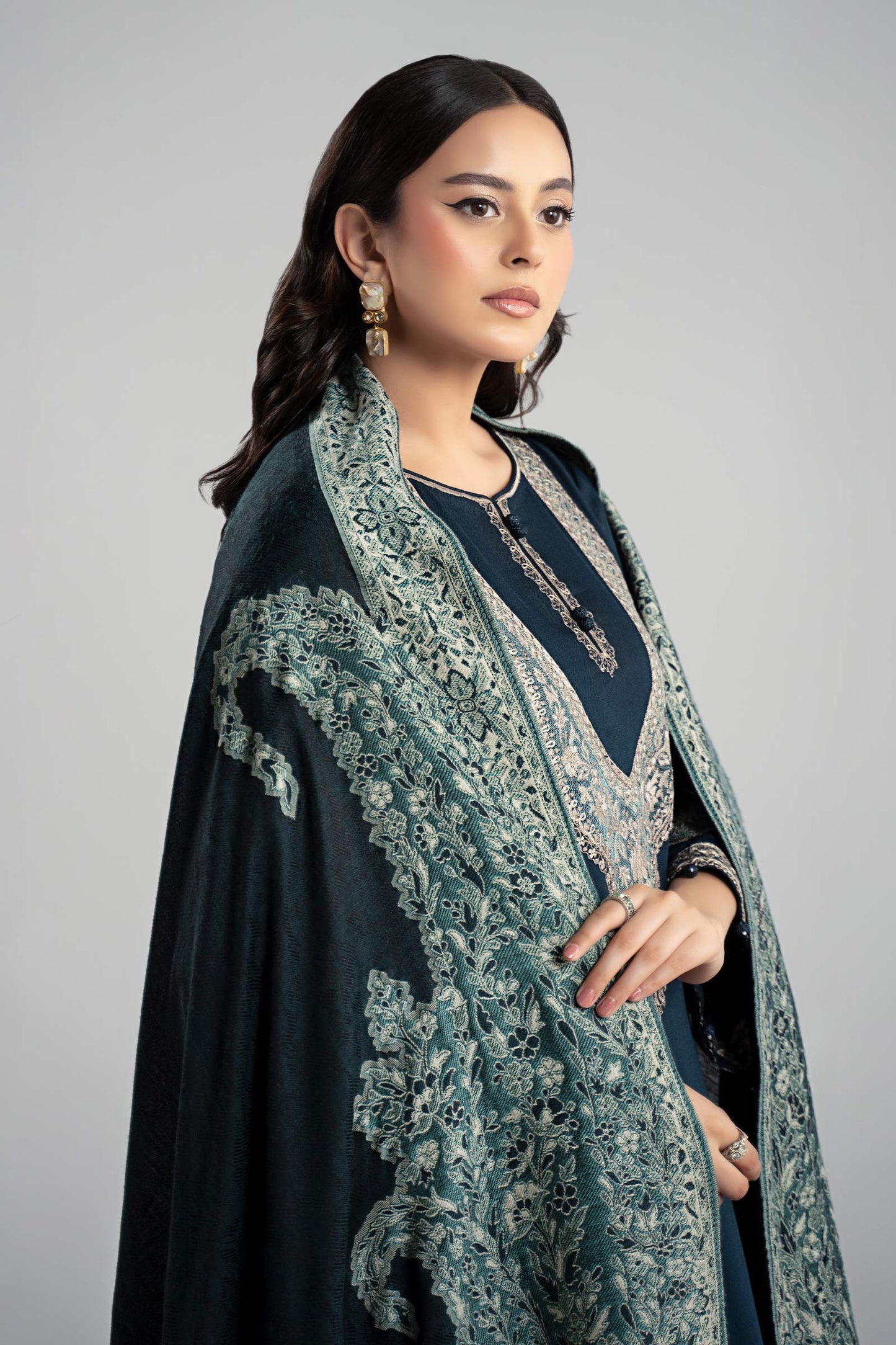 DW-W24-102R1-Blue | Luxury Pret | MARIA.B