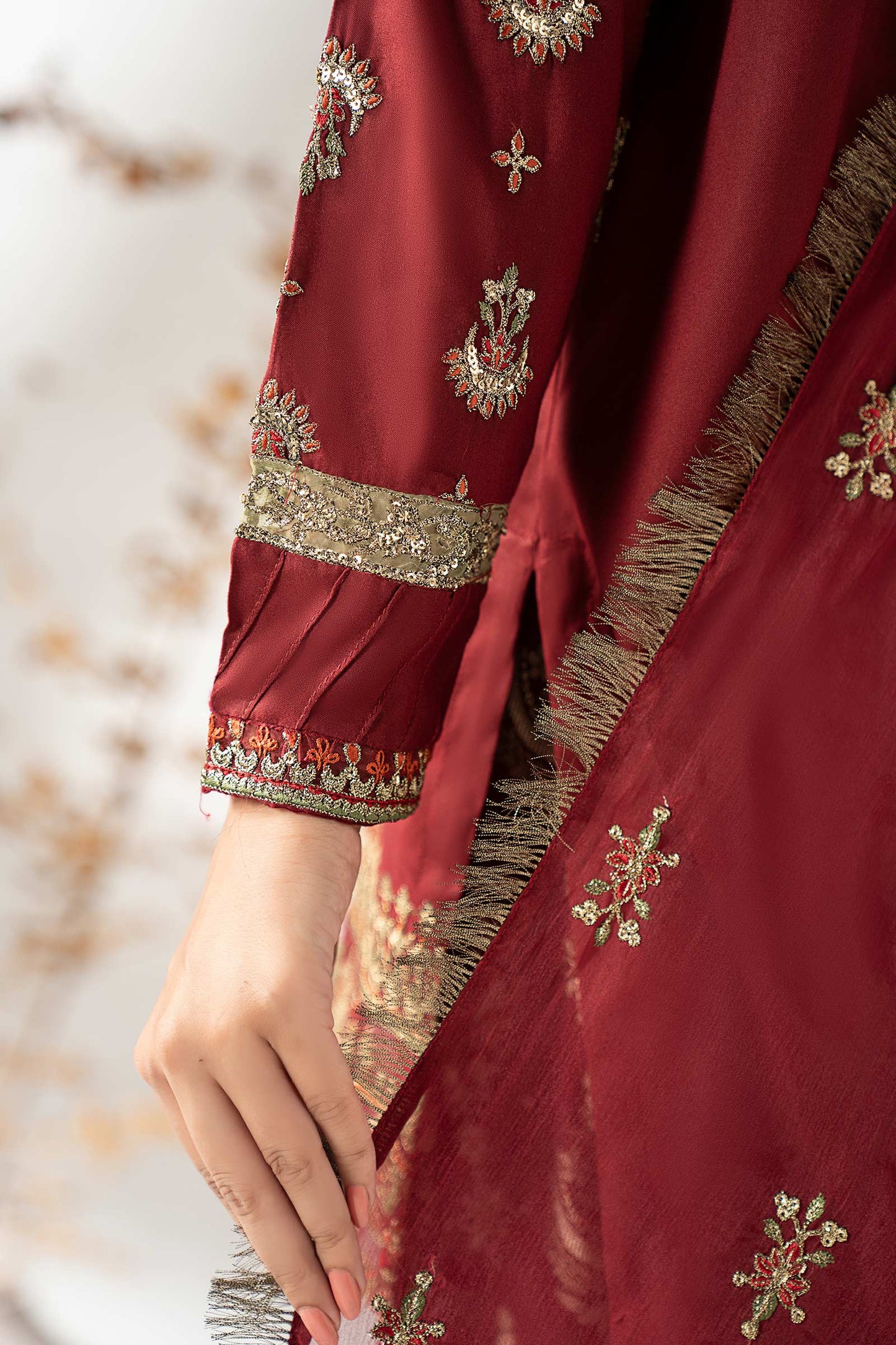 DW-W24-25R1-Maroon | Luxury Pret | MARIA.B