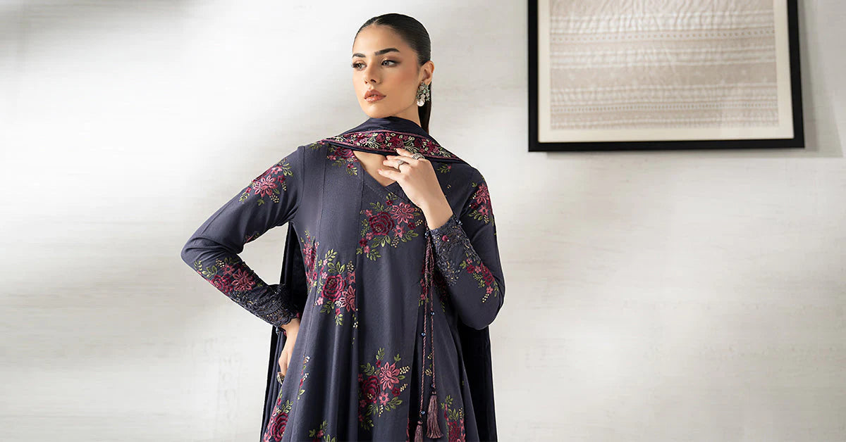 DW-W24-33R1-Blue | Luxury Pret | MARIA.B