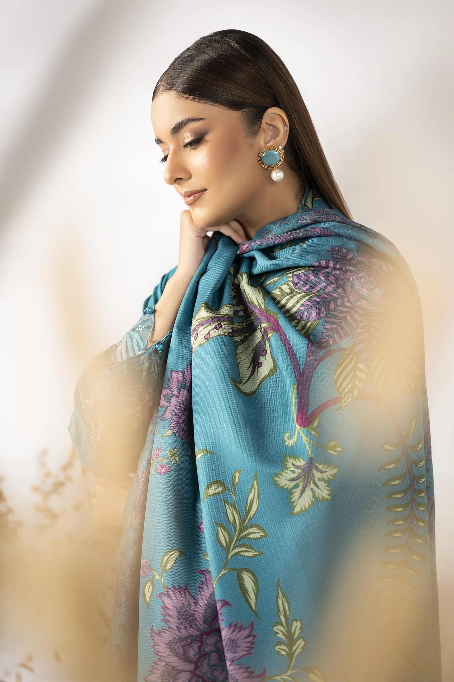 DW-W25-06-Ferozi | Luxury Pret | MARIA.B