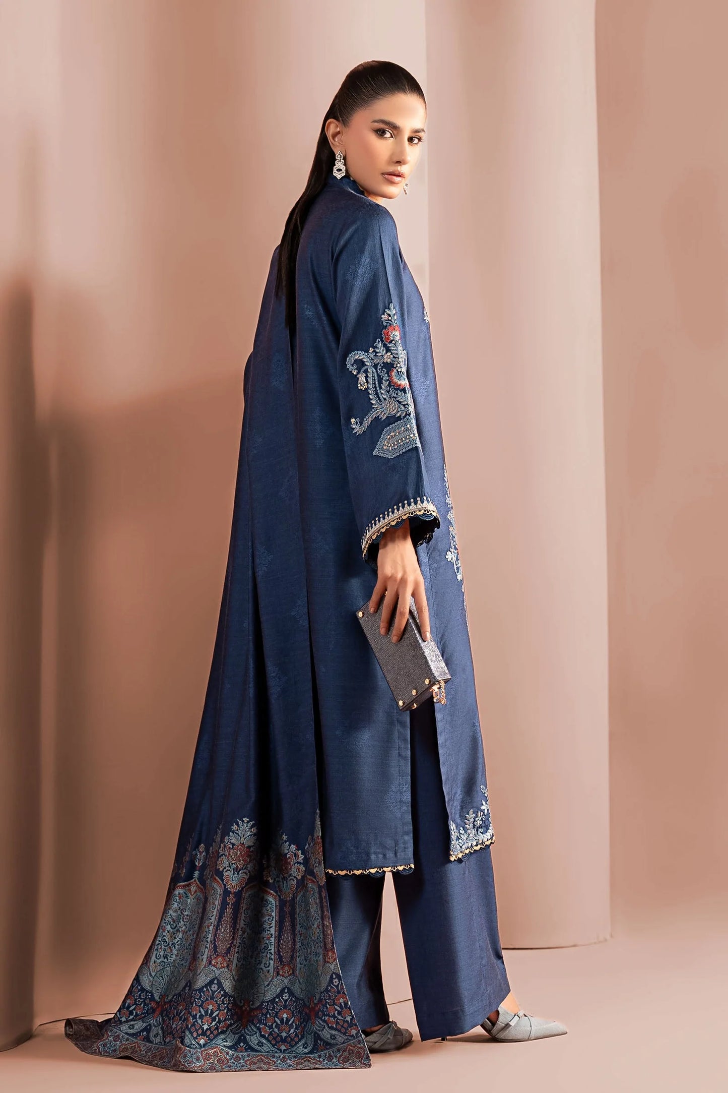 DW-W25-16-Blue | Luxury Pret | MARIA.B