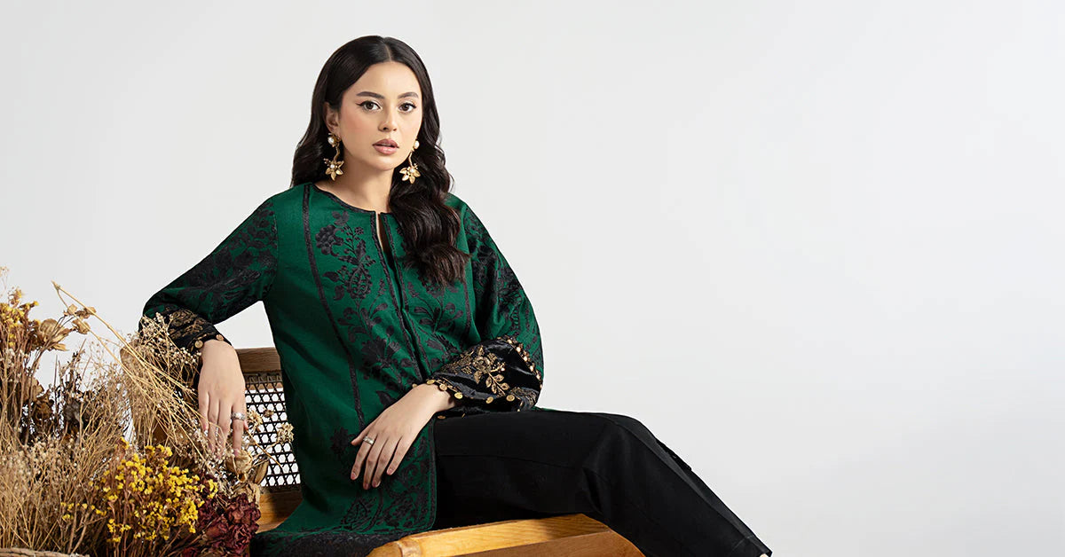 DW-W25-18-Green | Luxury Pret | MARIA.B