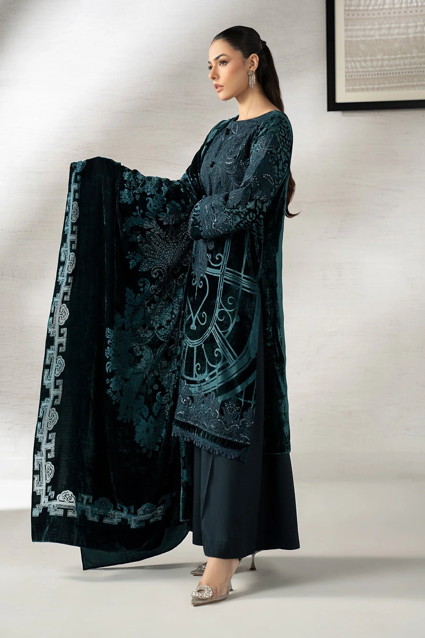 DW-W25-19-Teal | Luxury Pret | MARIA.B