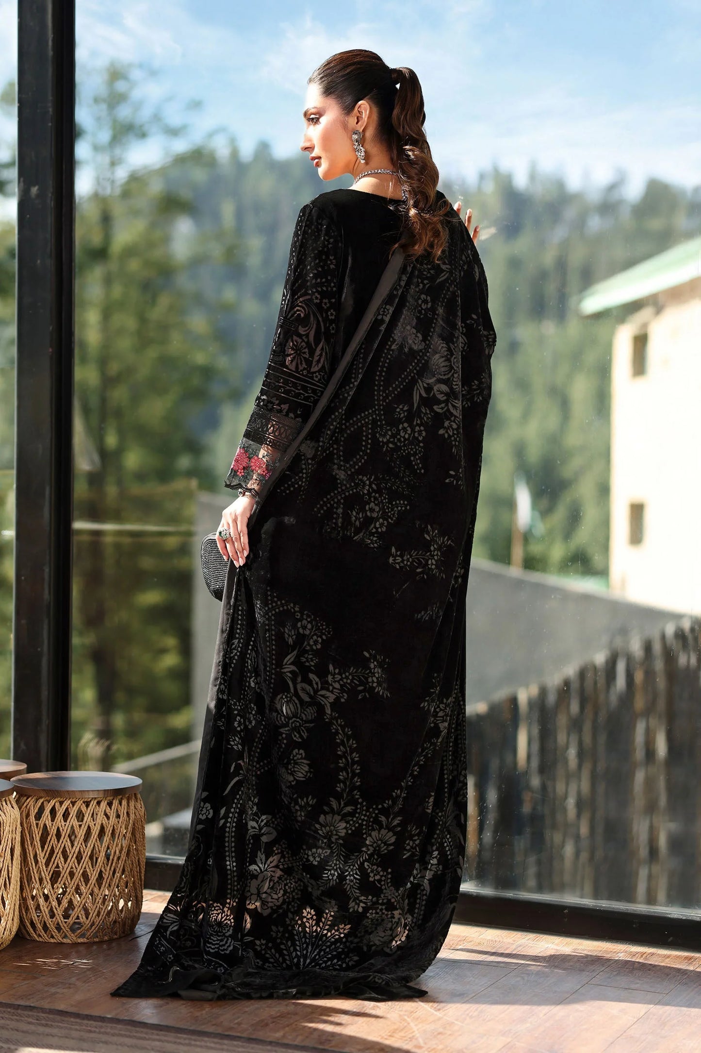 DW-W25-23-Black | Luxury Pret | MARIA.B