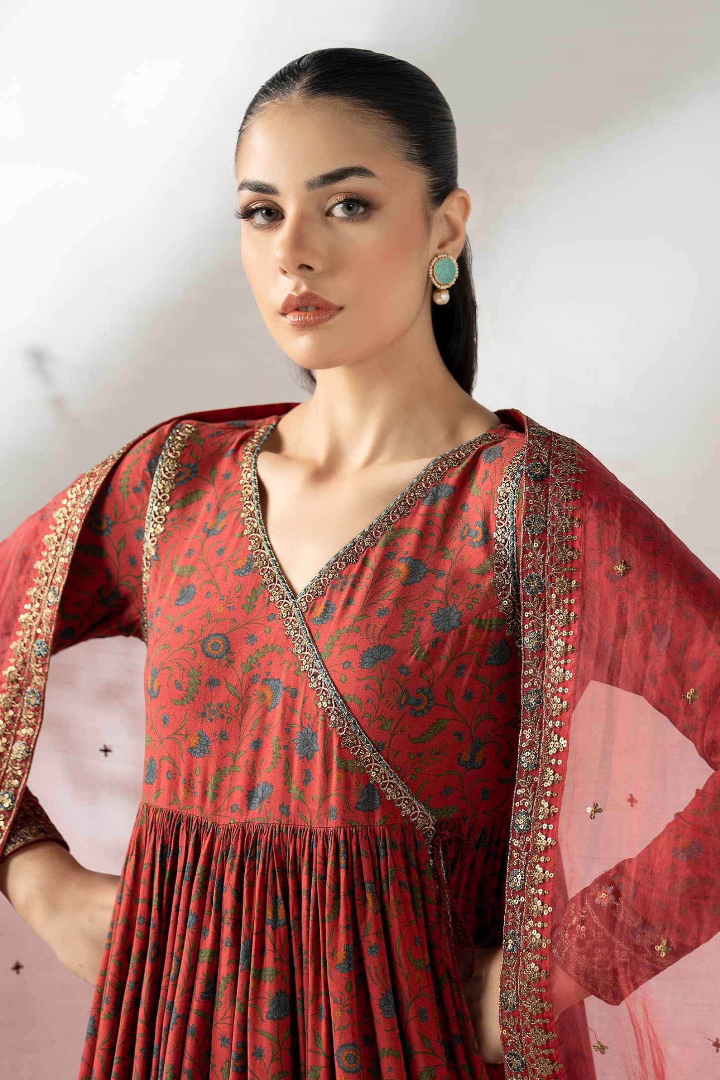 DW-W25-25-Red | Luxury Pret | MARIA.B