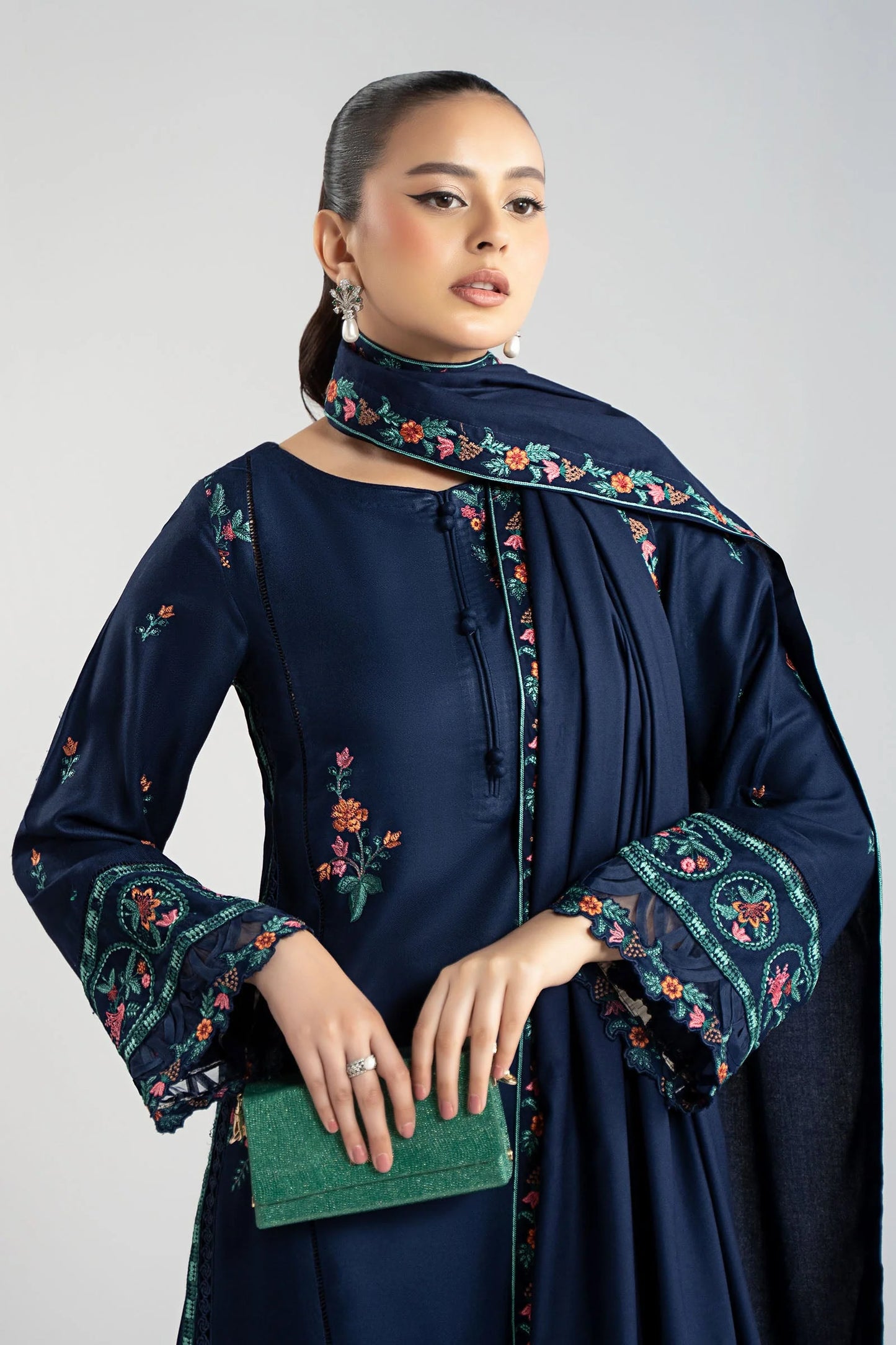 DW-W25-26-Blue | Luxury Pret | MARIA.B