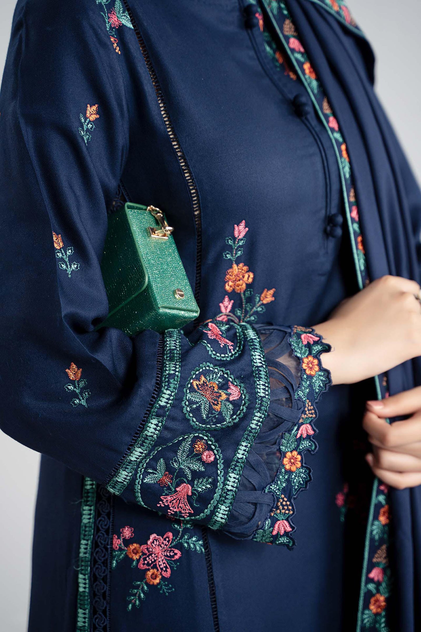 DW-W25-26-Blue | Luxury Pret | MARIA.B