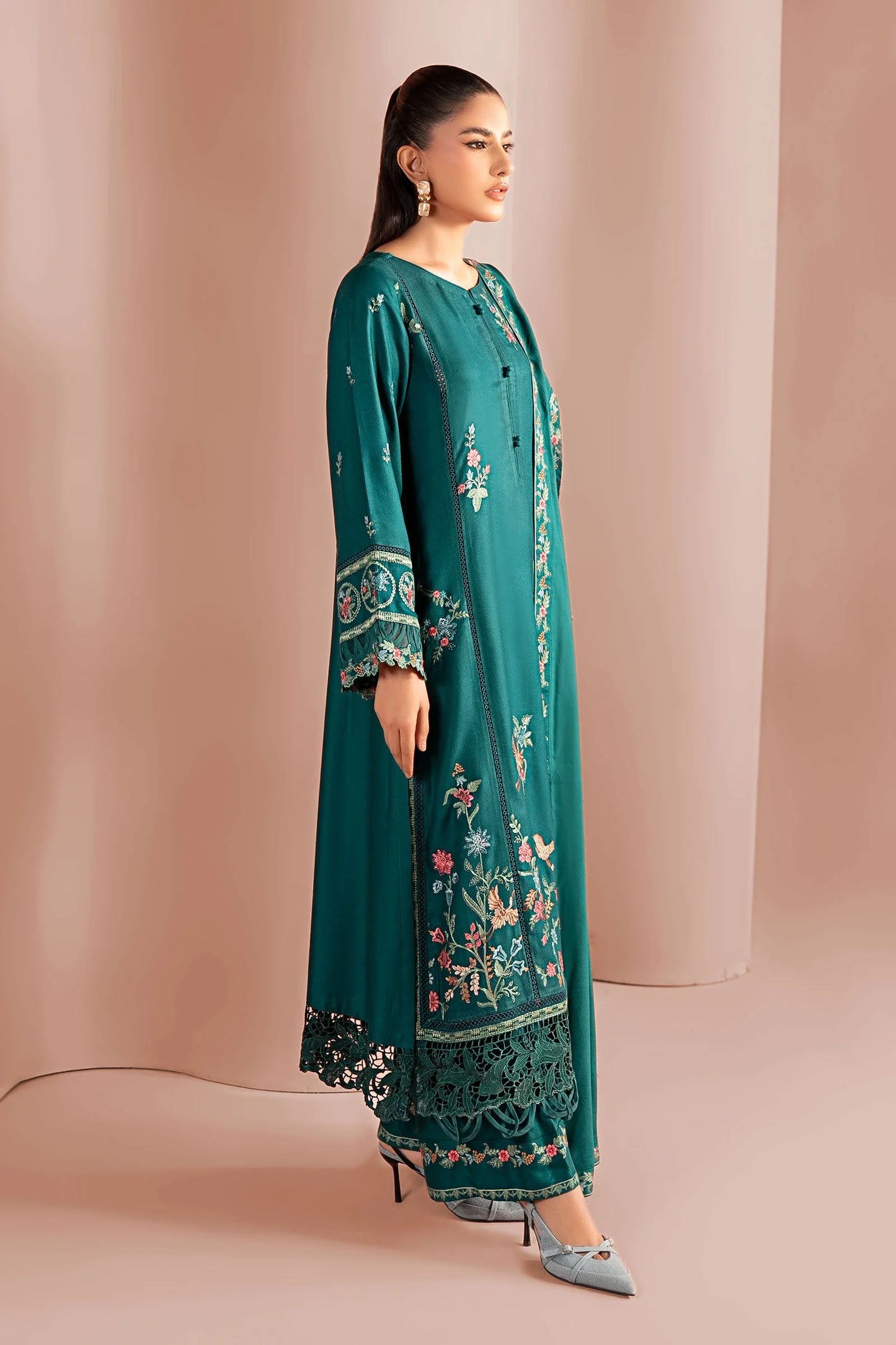 DW-W25-26-Green | Luxury Pret | MARIA.B