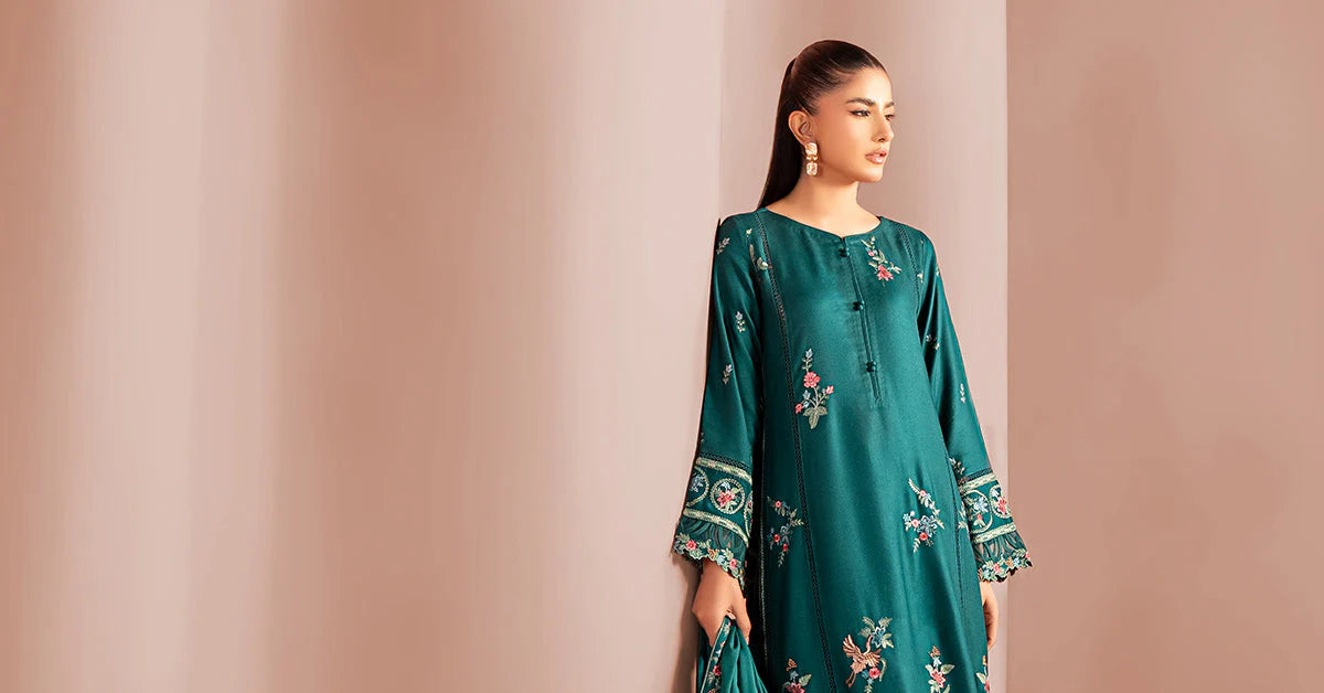 DW-W25-26-Green | Luxury Pret | MARIA.B