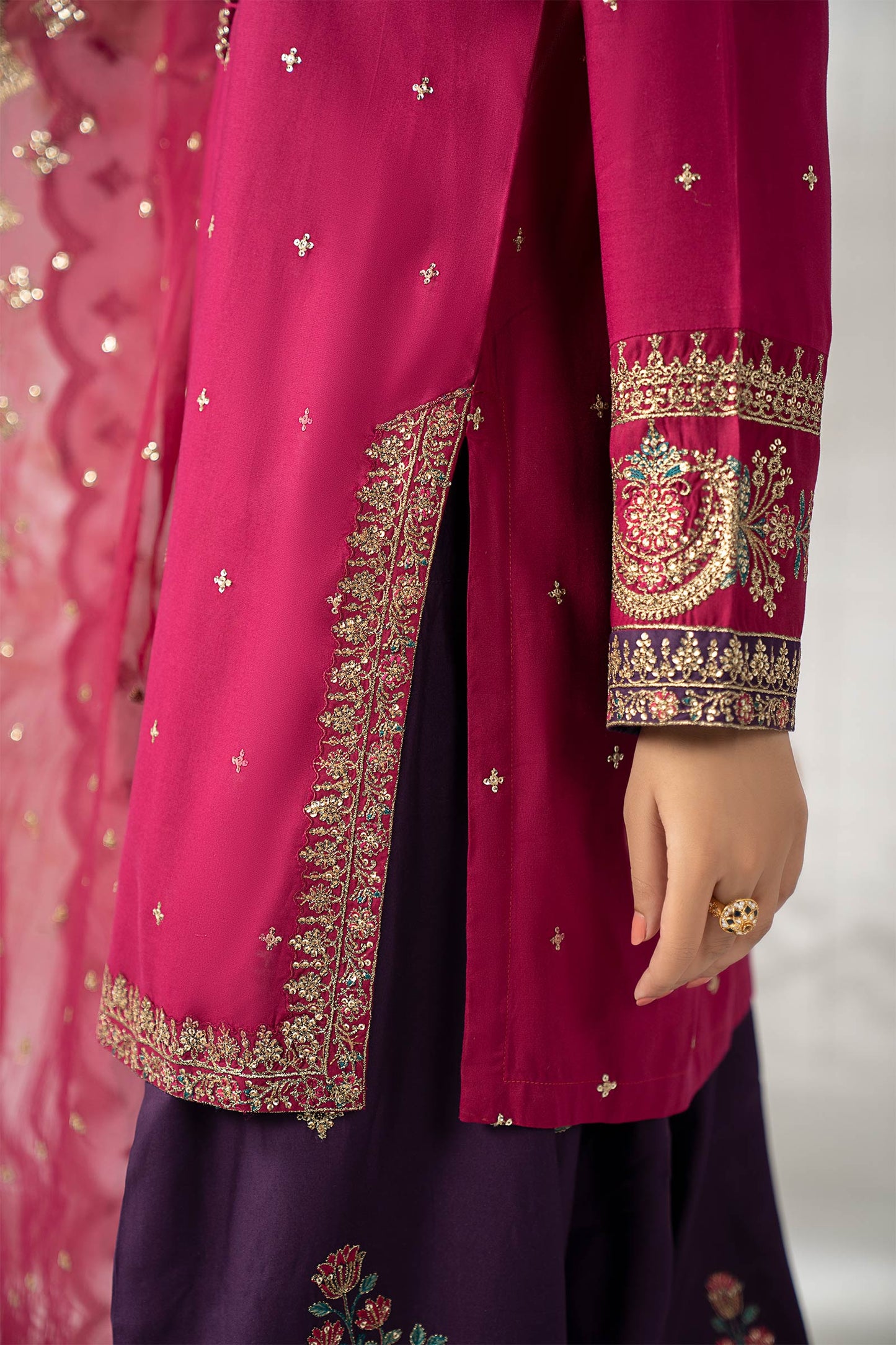 DW-W25-27-Pink | Luxury Pret | MARIA.B