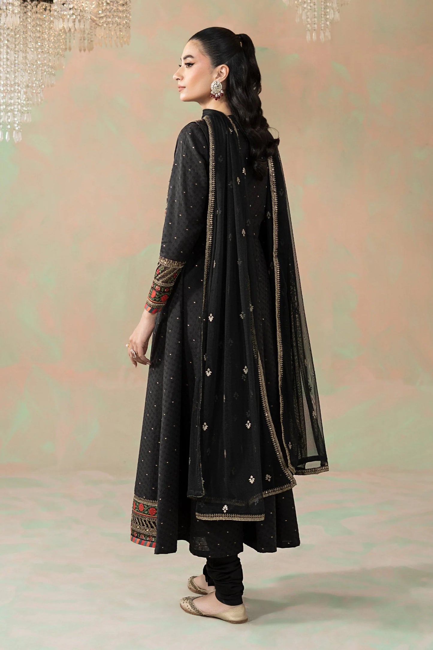 DW-W25-28-Black | Luxury Pret | MARIA.B