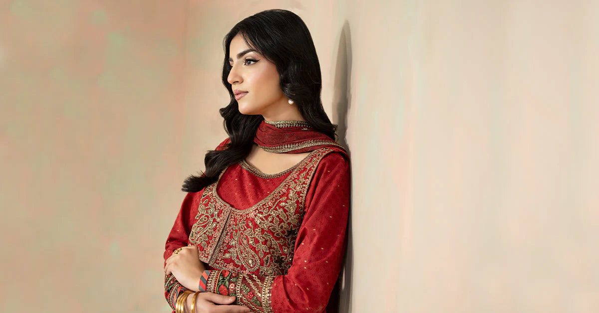 DW-W25-28-Red | Luxury Pret | MARIA.B