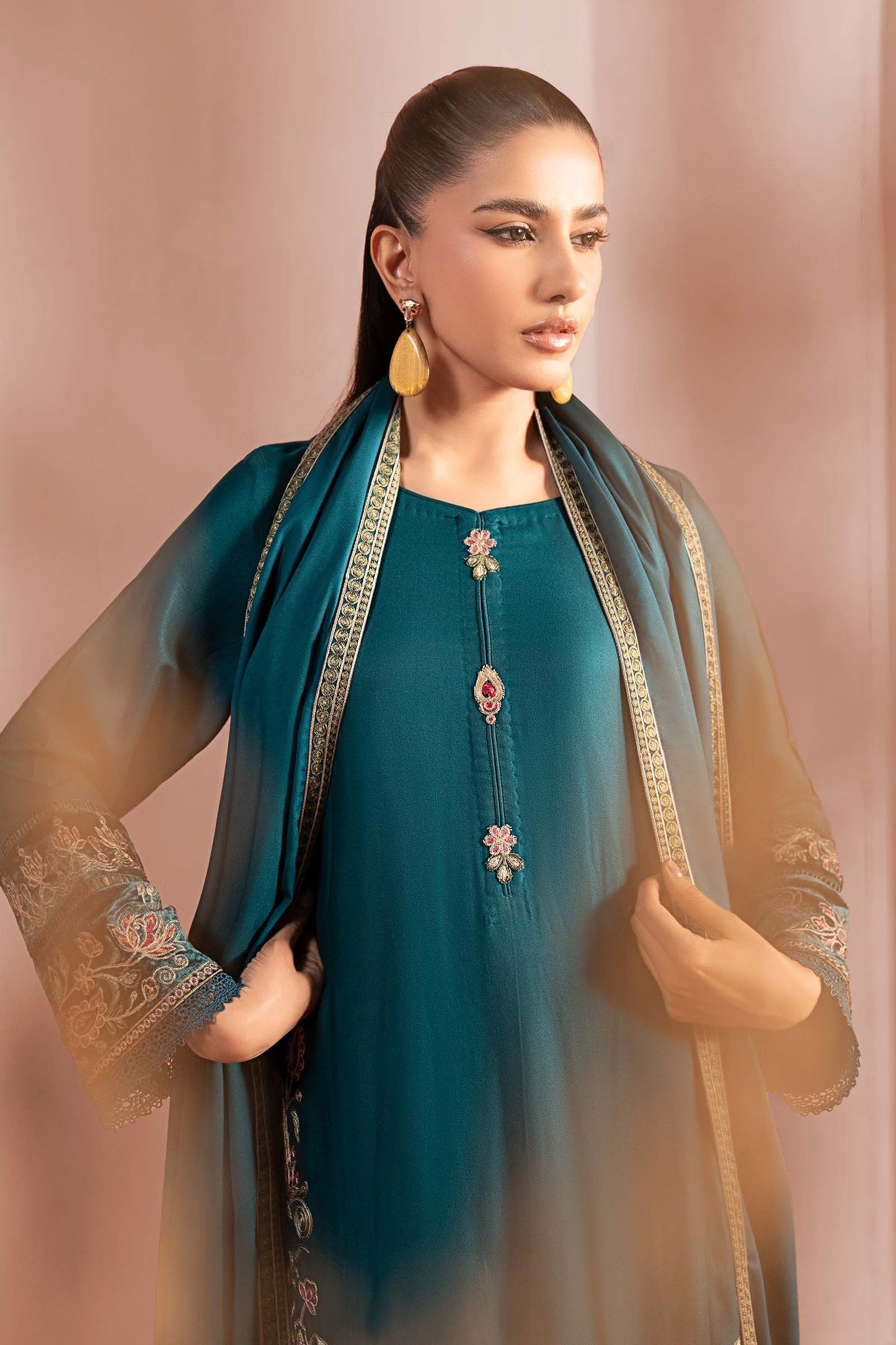 DW-W25-36-Teal | Luxury Pret | MARIA.B