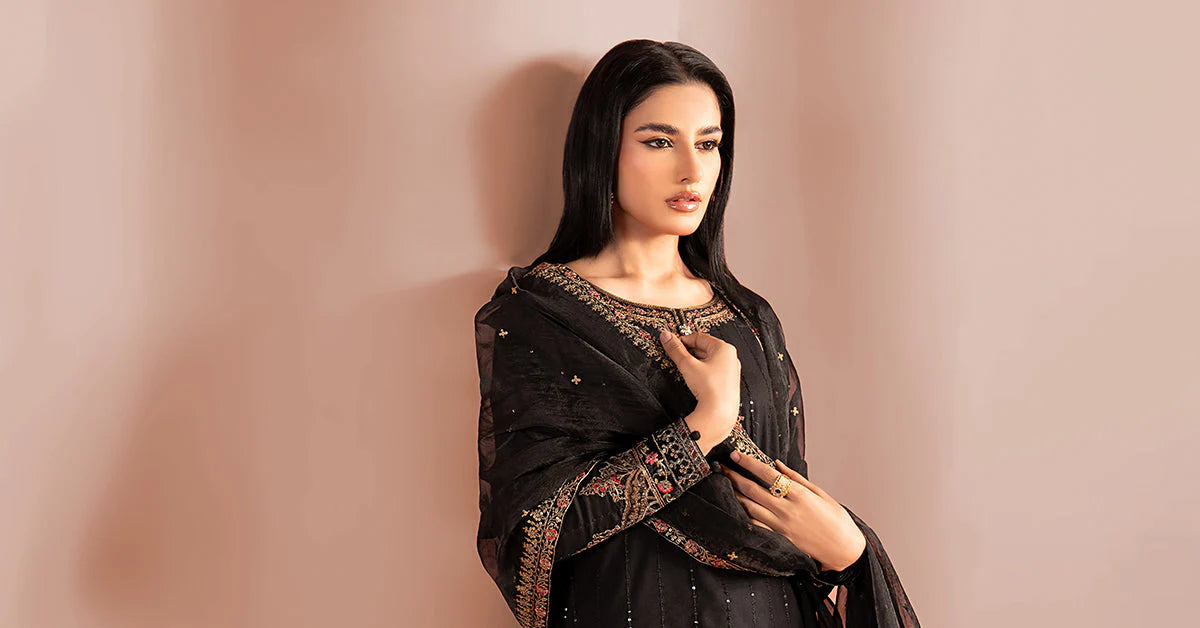 DW-W25-40-Black | Luxury Pret | MARIA.B