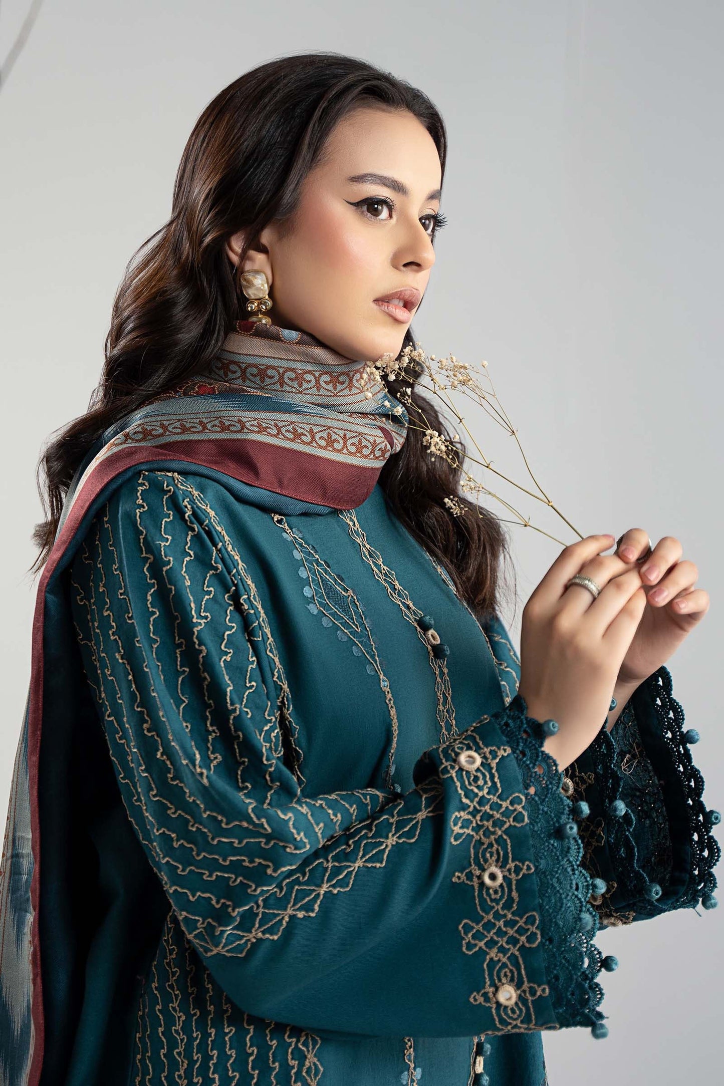 DW-W25-51-Blue | Luxury Pret | MARIA.B