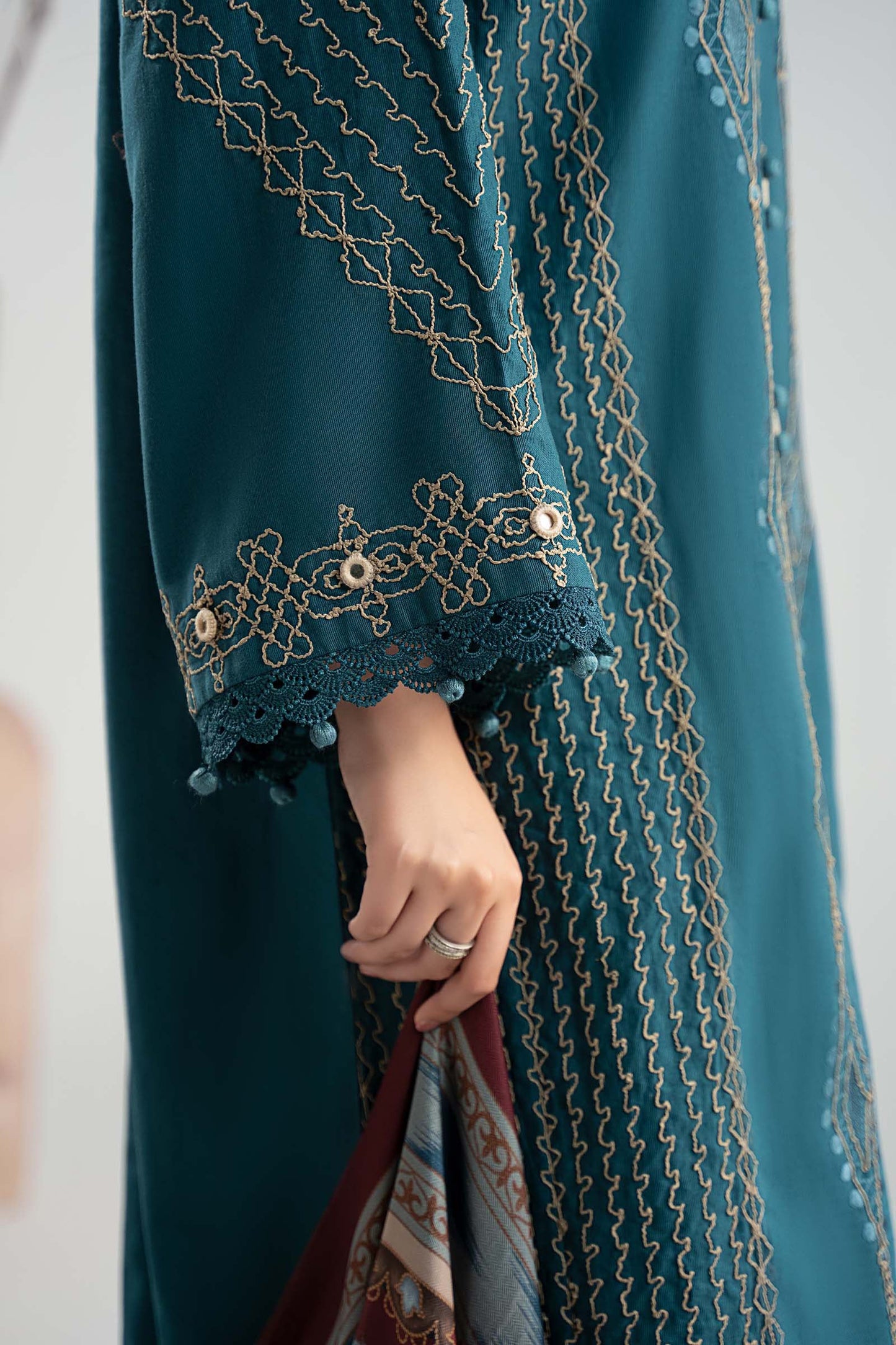 DW-W25-51-Blue | Luxury Pret | MARIA.B