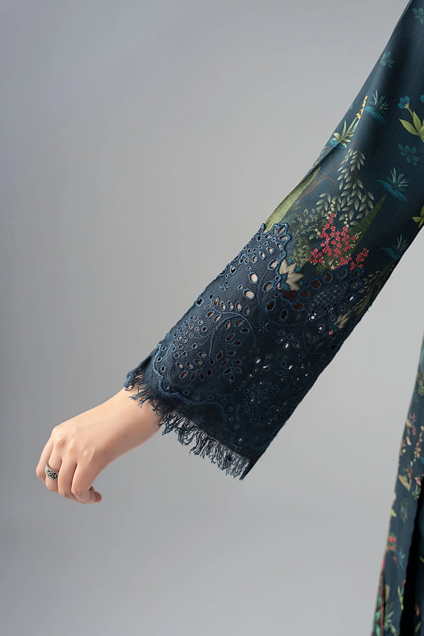 DW-W25-59-Teal | Luxury Pret | MARIA.B