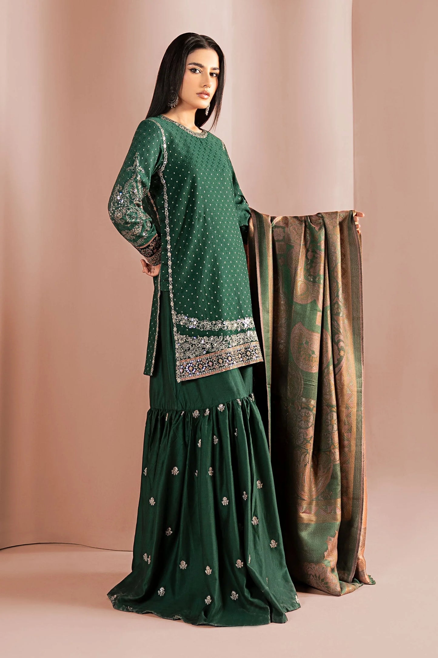 DW-W25-61-Green | Luxury Pret | MARIA.B